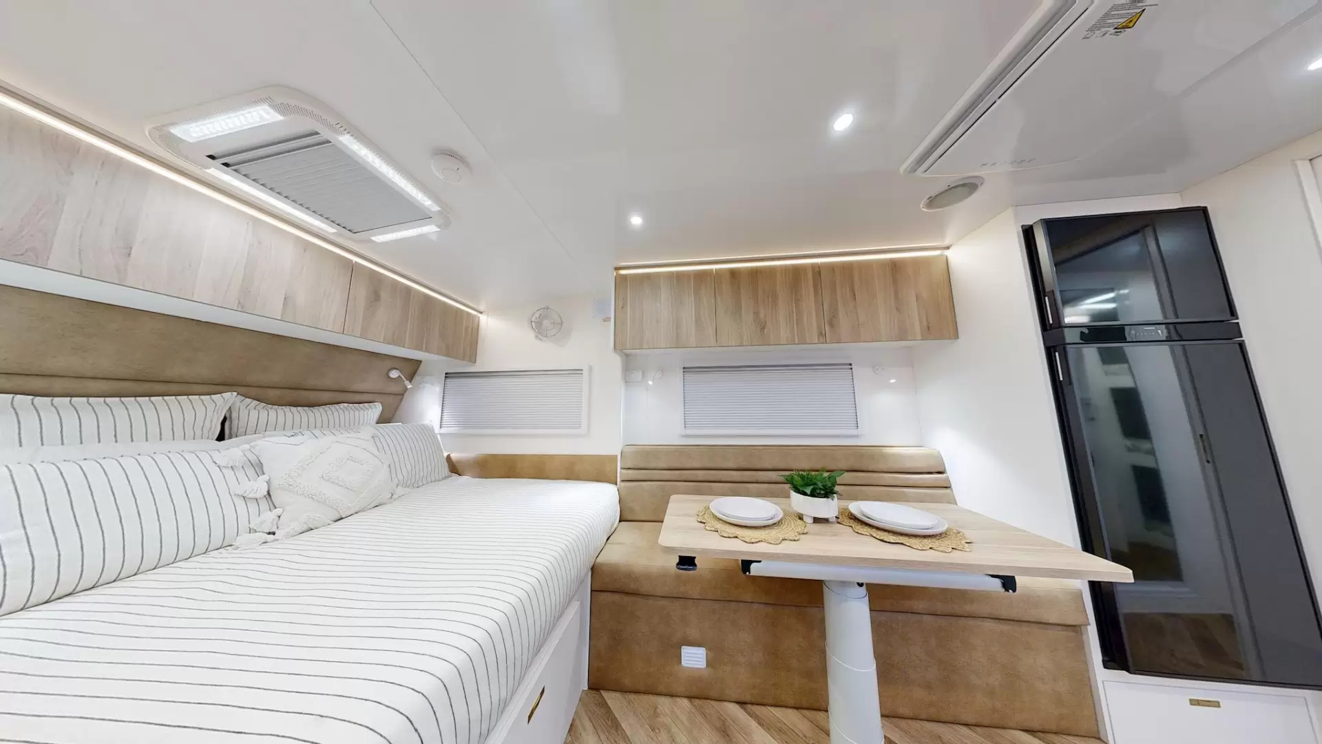NEW 2026 ATLAS CARAVANS RVX