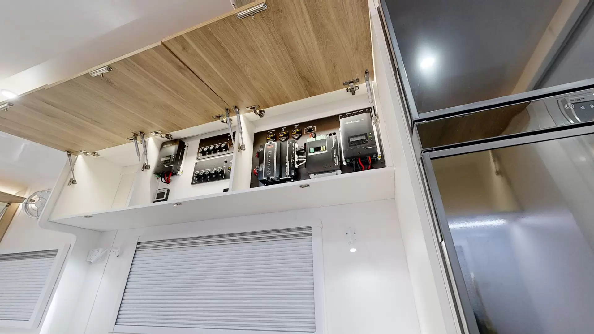 NEW 2026 ATLAS CARAVANS RVX