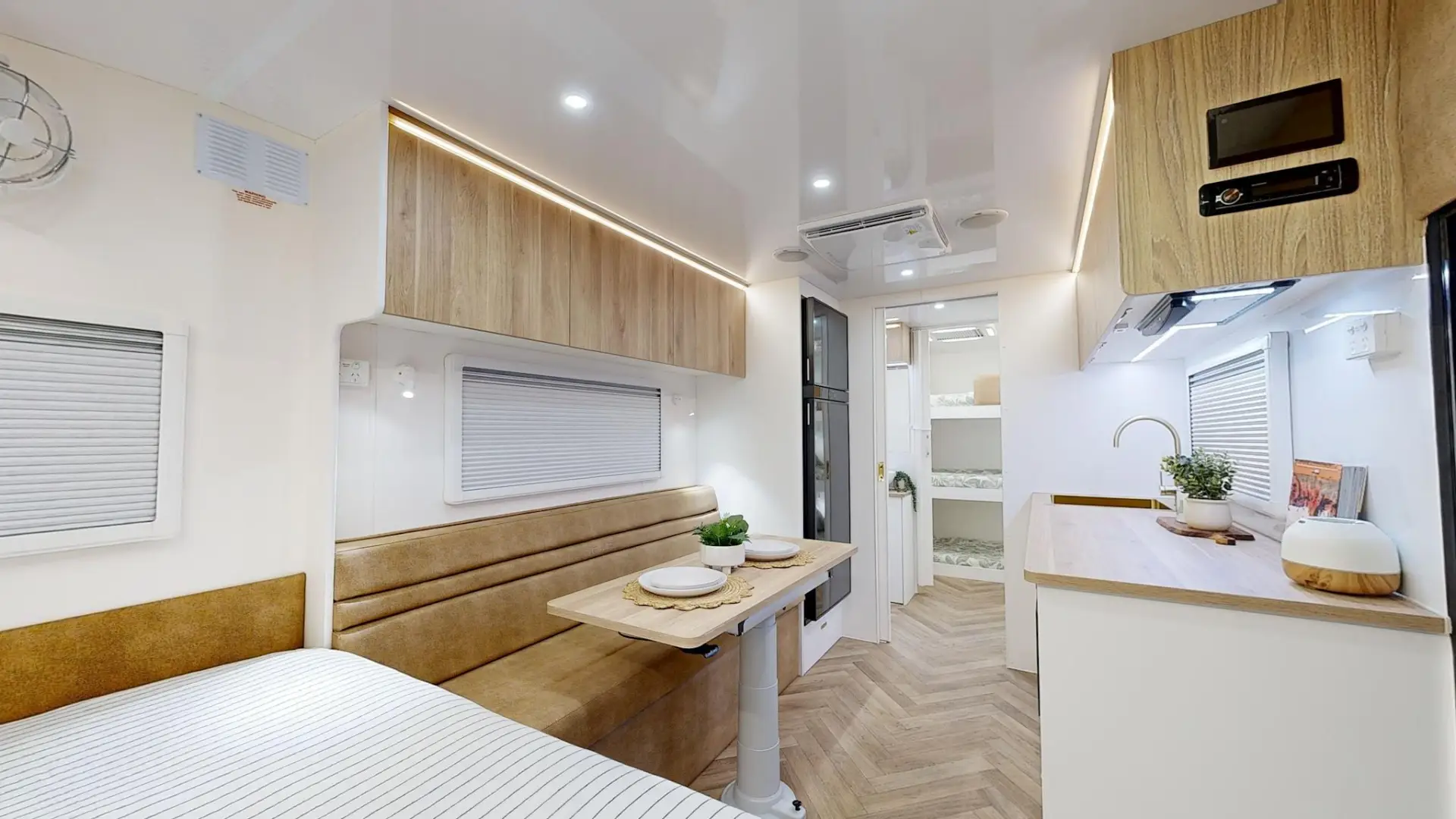 NEW 2026 ATLAS CARAVANS RVX