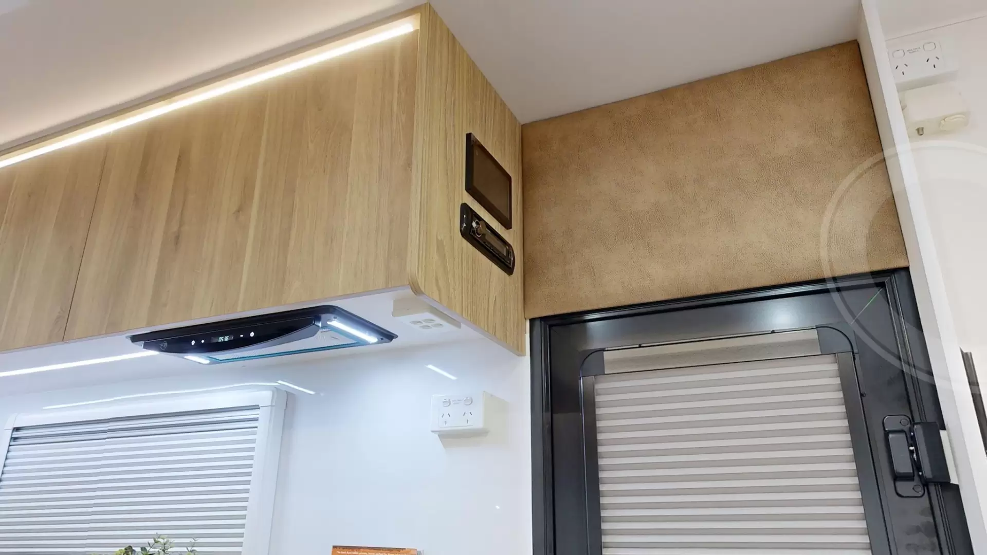 NEW 2026 ATLAS CARAVANS RVX