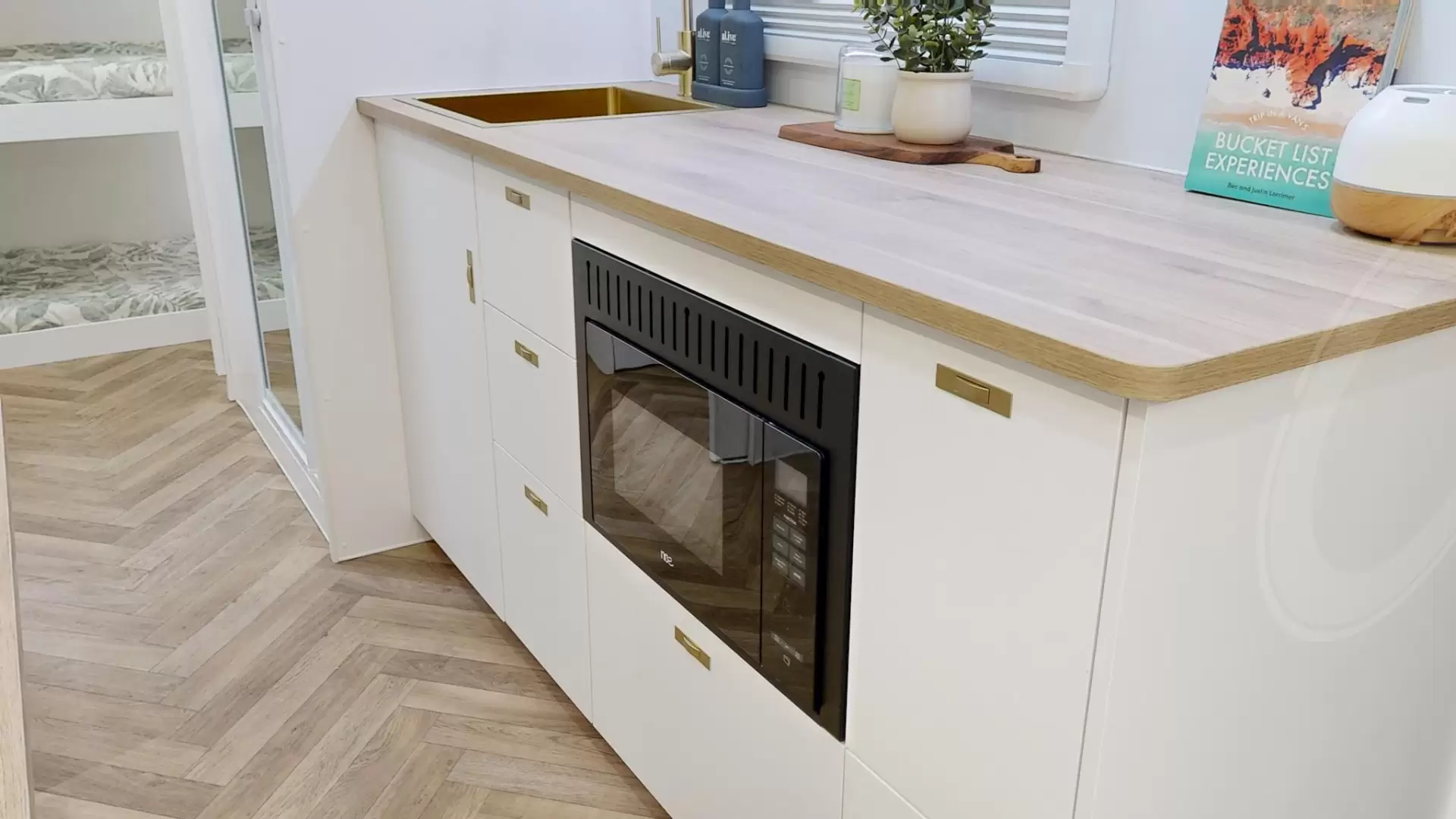 NEW 2026 ATLAS CARAVANS RVX