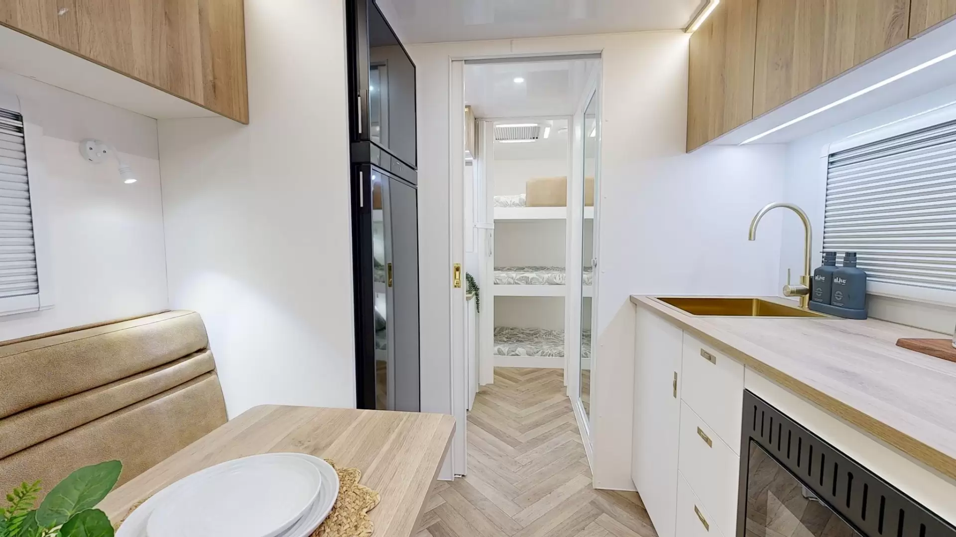 NEW 2026 ATLAS CARAVANS RVX