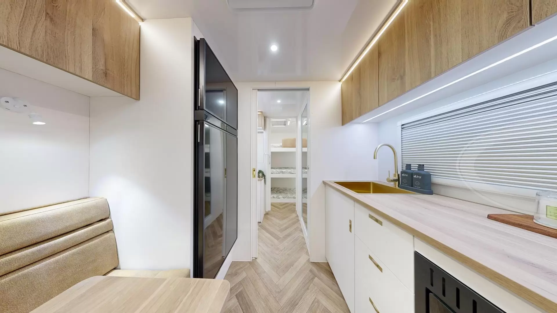 NEW 2026 ATLAS CARAVANS RVX