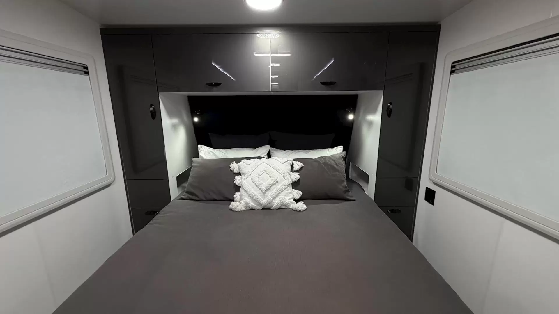 USED 2023 VISCOUNT Wildshark