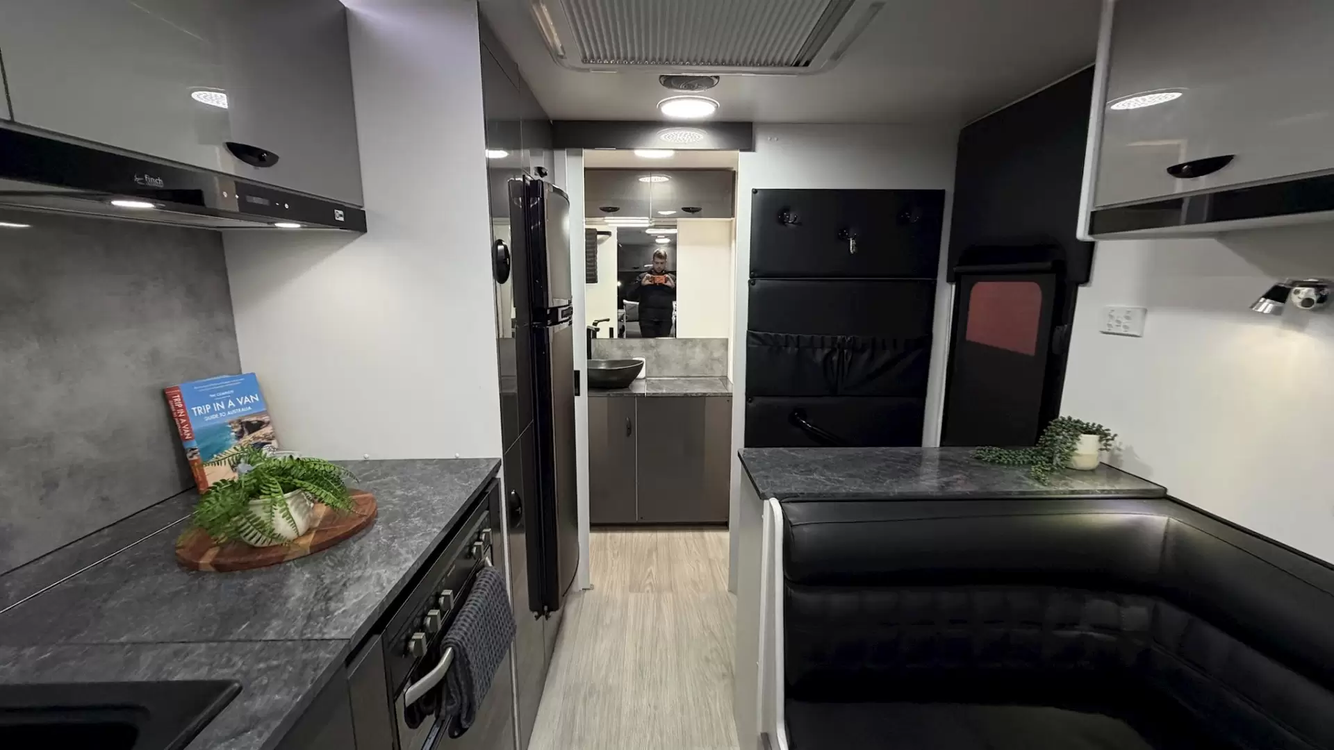 USED 2023 VISCOUNT Wildshark