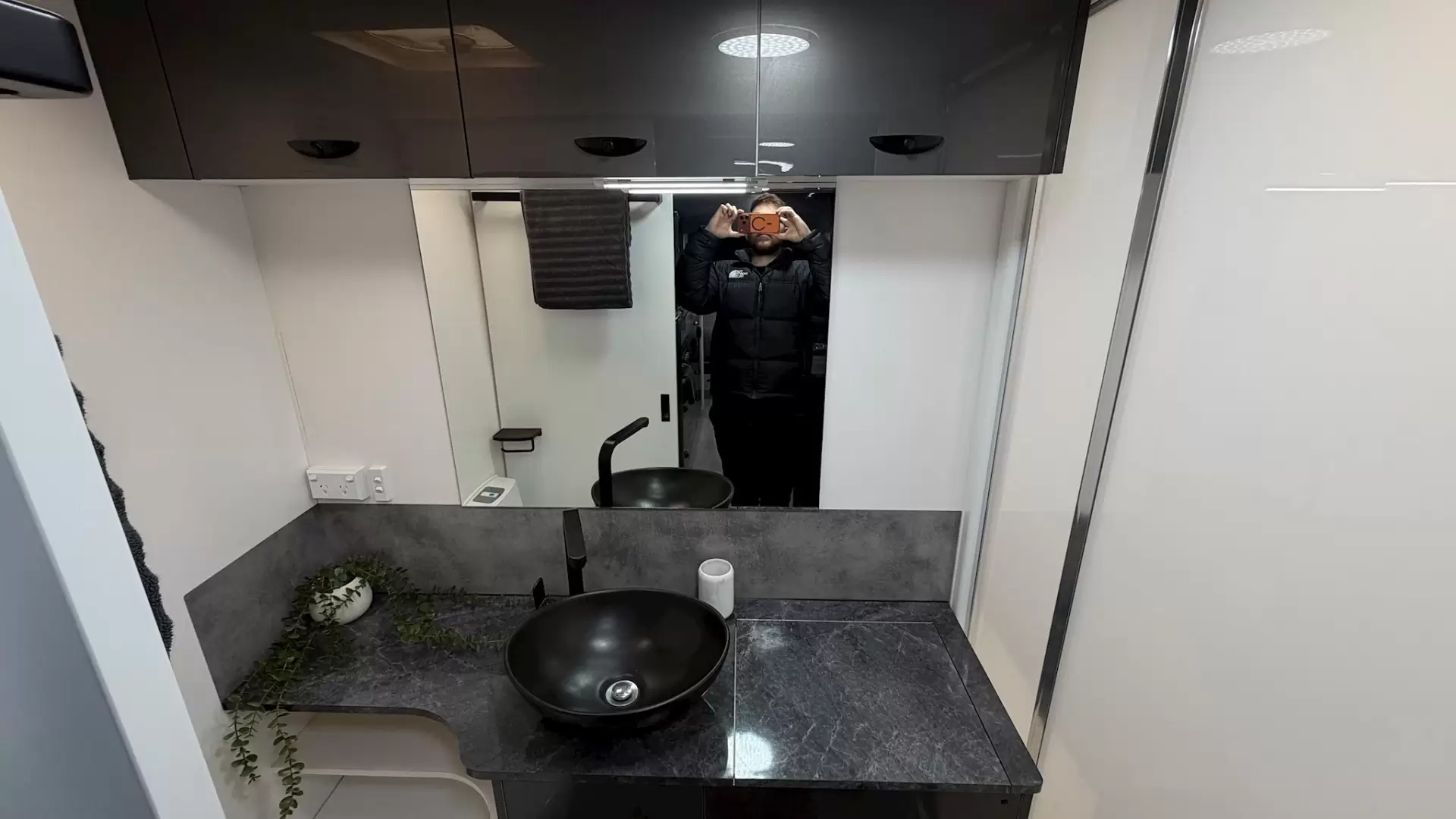 USED 2023 VISCOUNT Wildshark