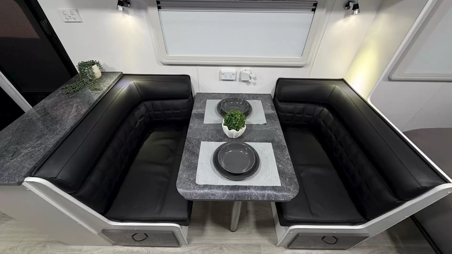 USED 2023 VISCOUNT Wildshark