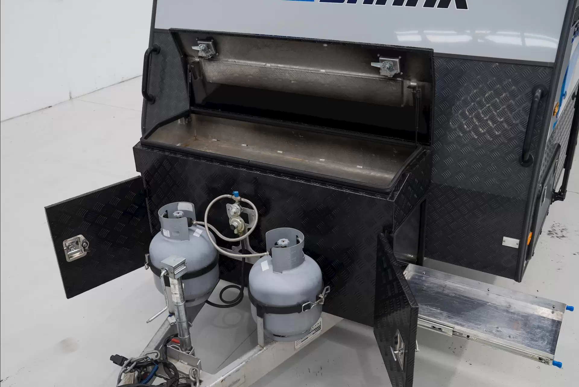 USED 2023 VISCOUNT Wildshark