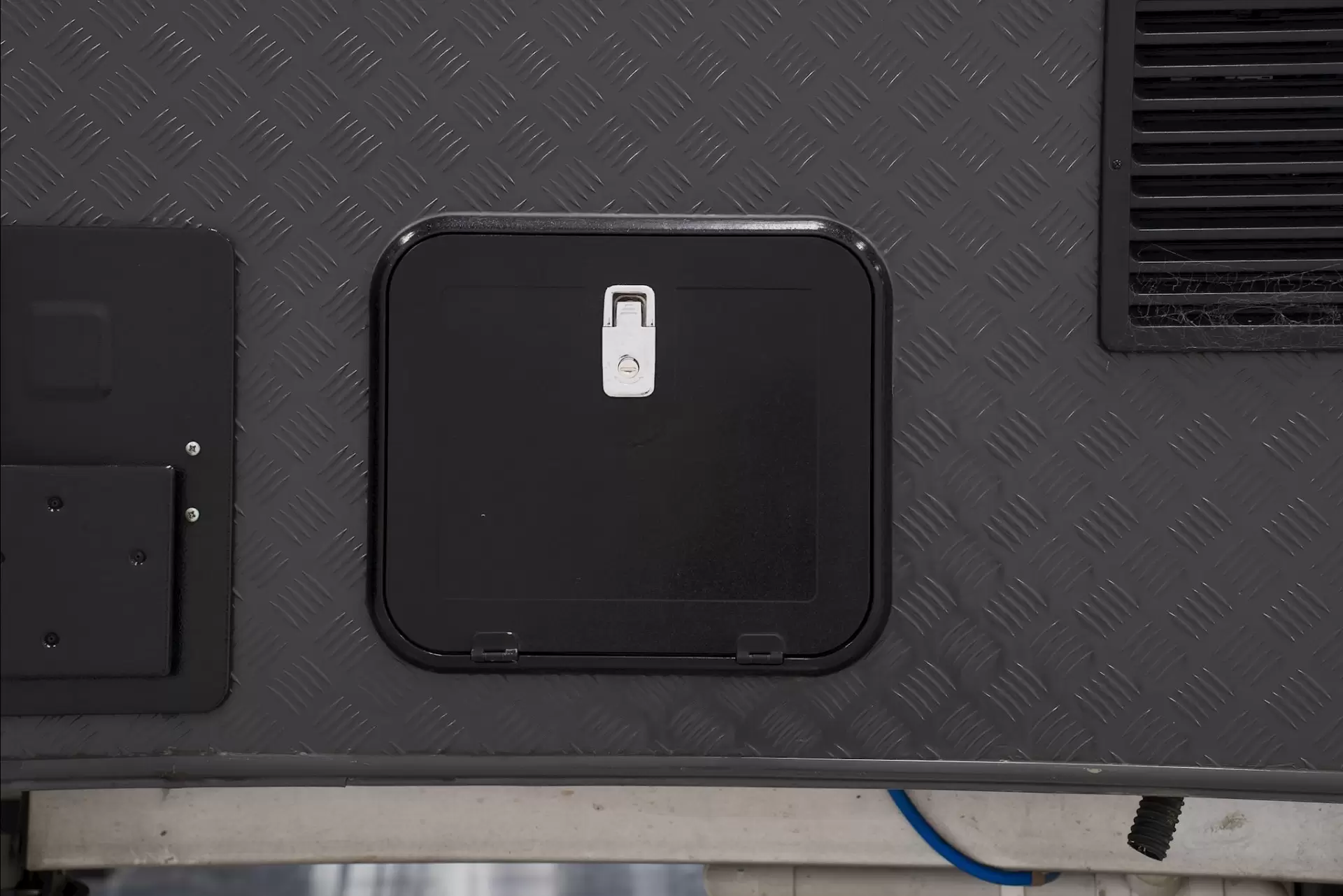 USED 2023 VISCOUNT Wildshark