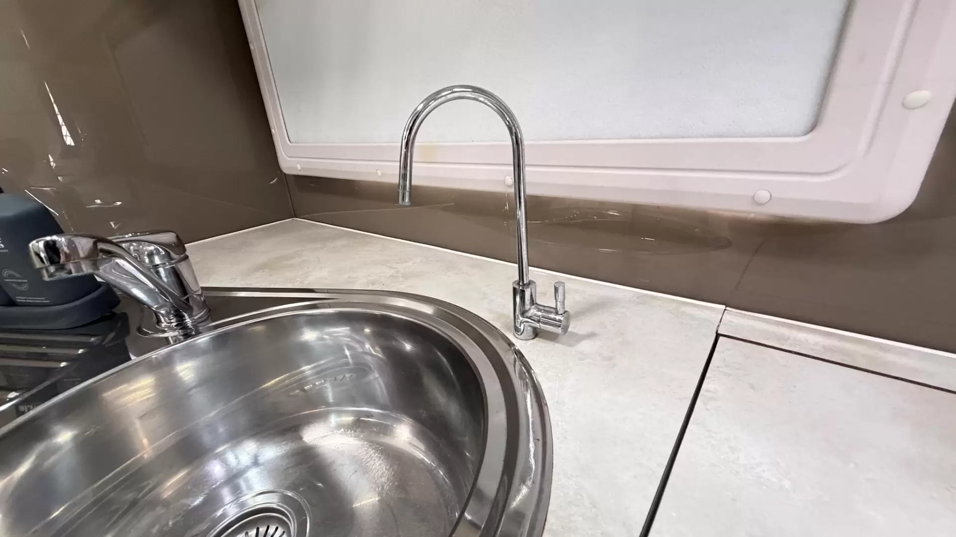 USED 2015 PARAMOUNT VOGUE