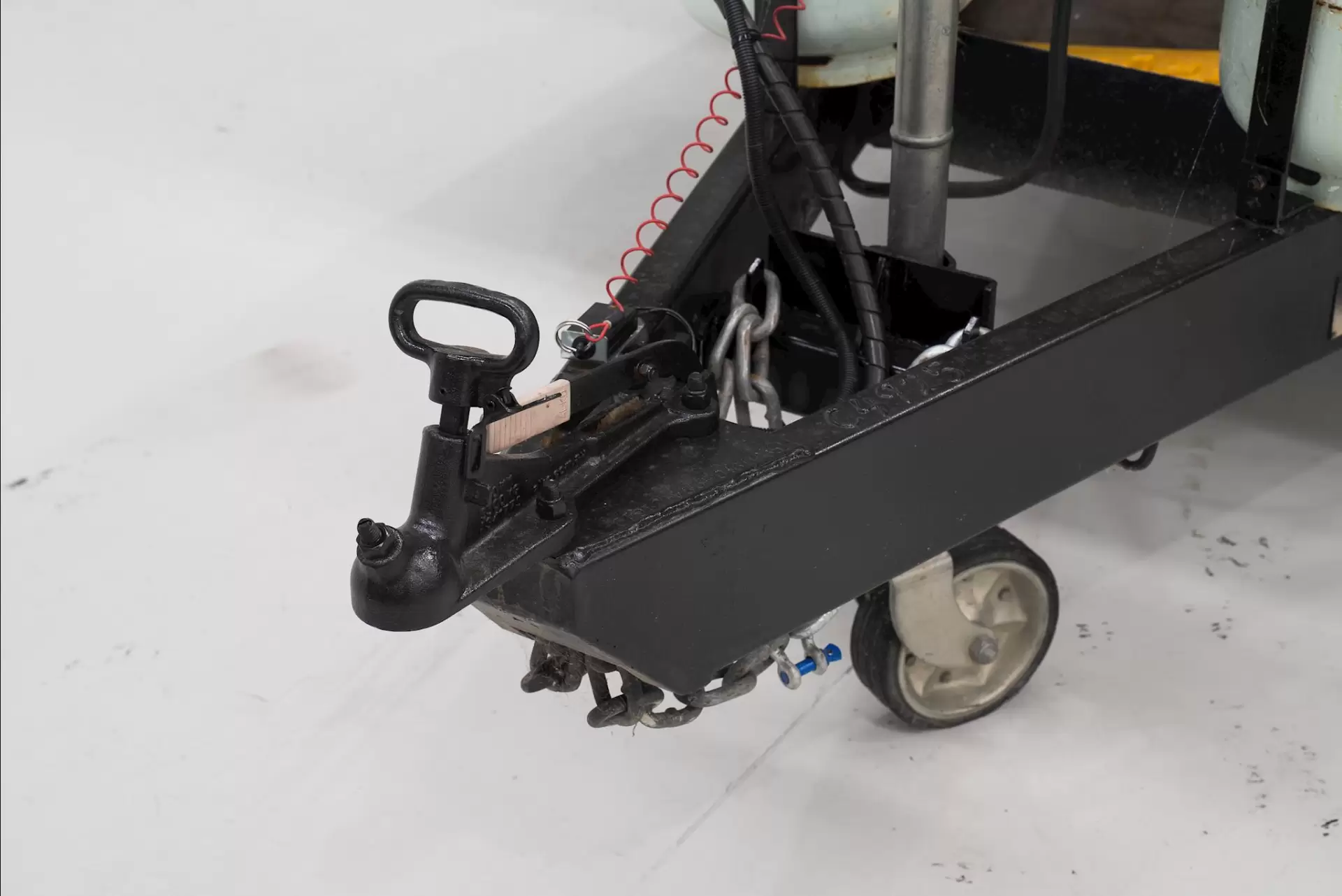 USED 2015 PARAMOUNT VOGUE