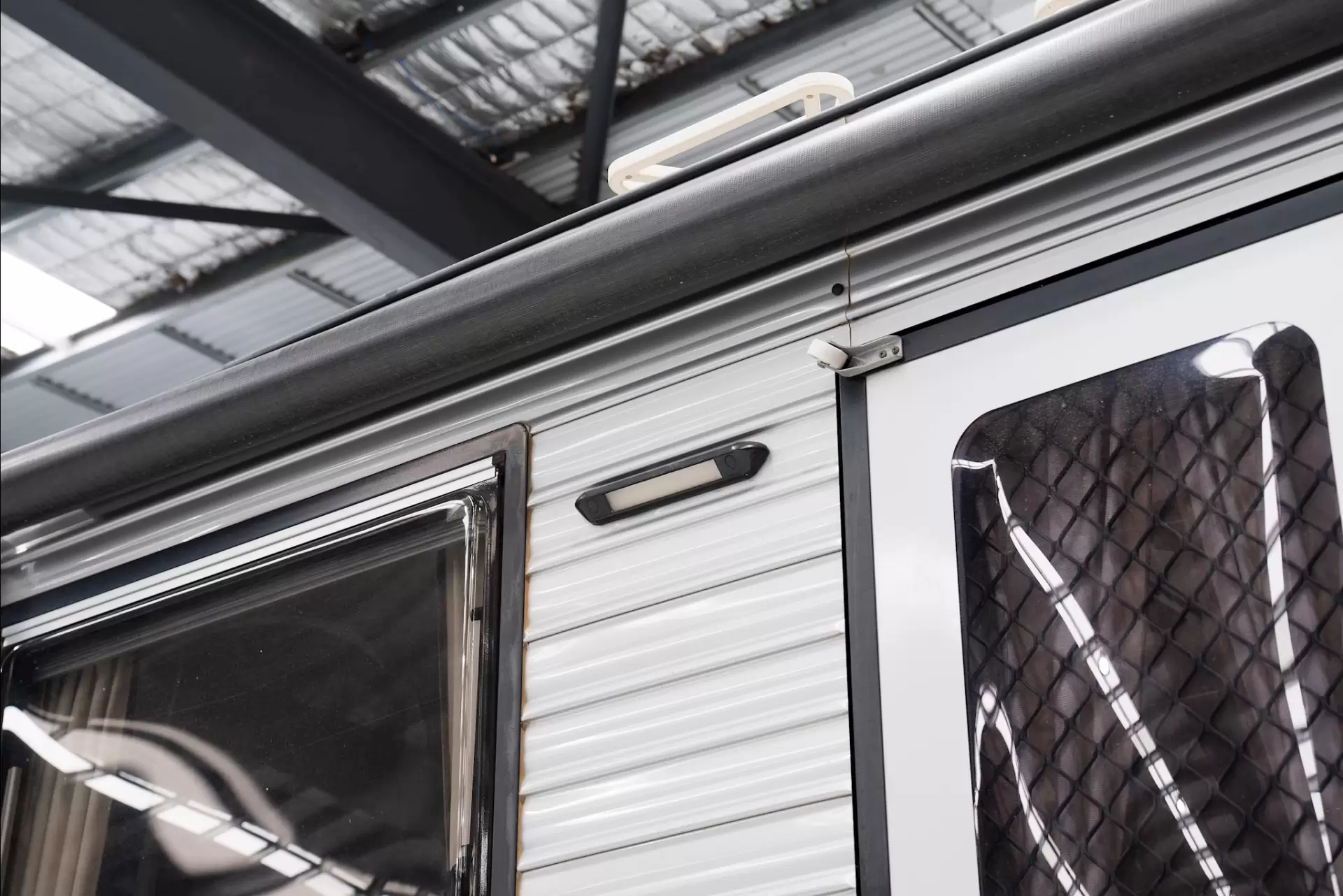 USED 2015 PARAMOUNT VOGUE