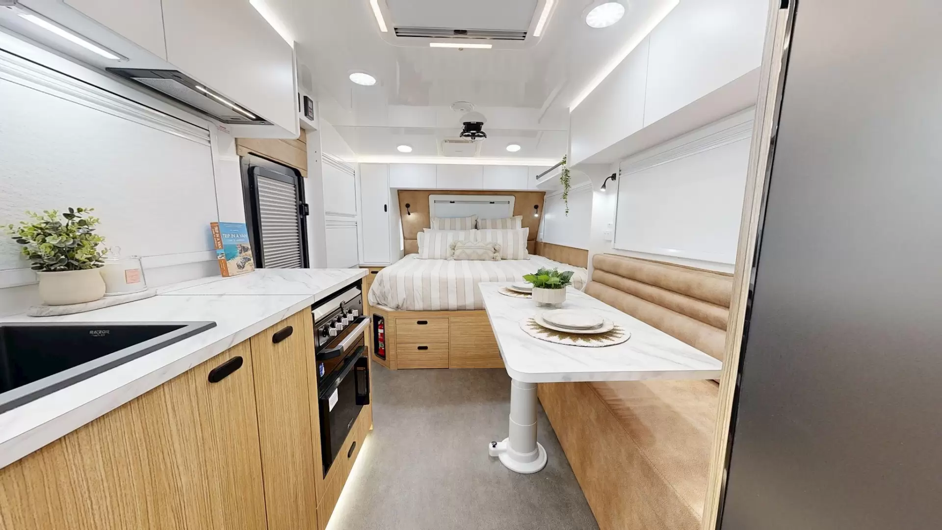 NEW 2026 OZVENTURE CARAVANS OV COMPOSITE