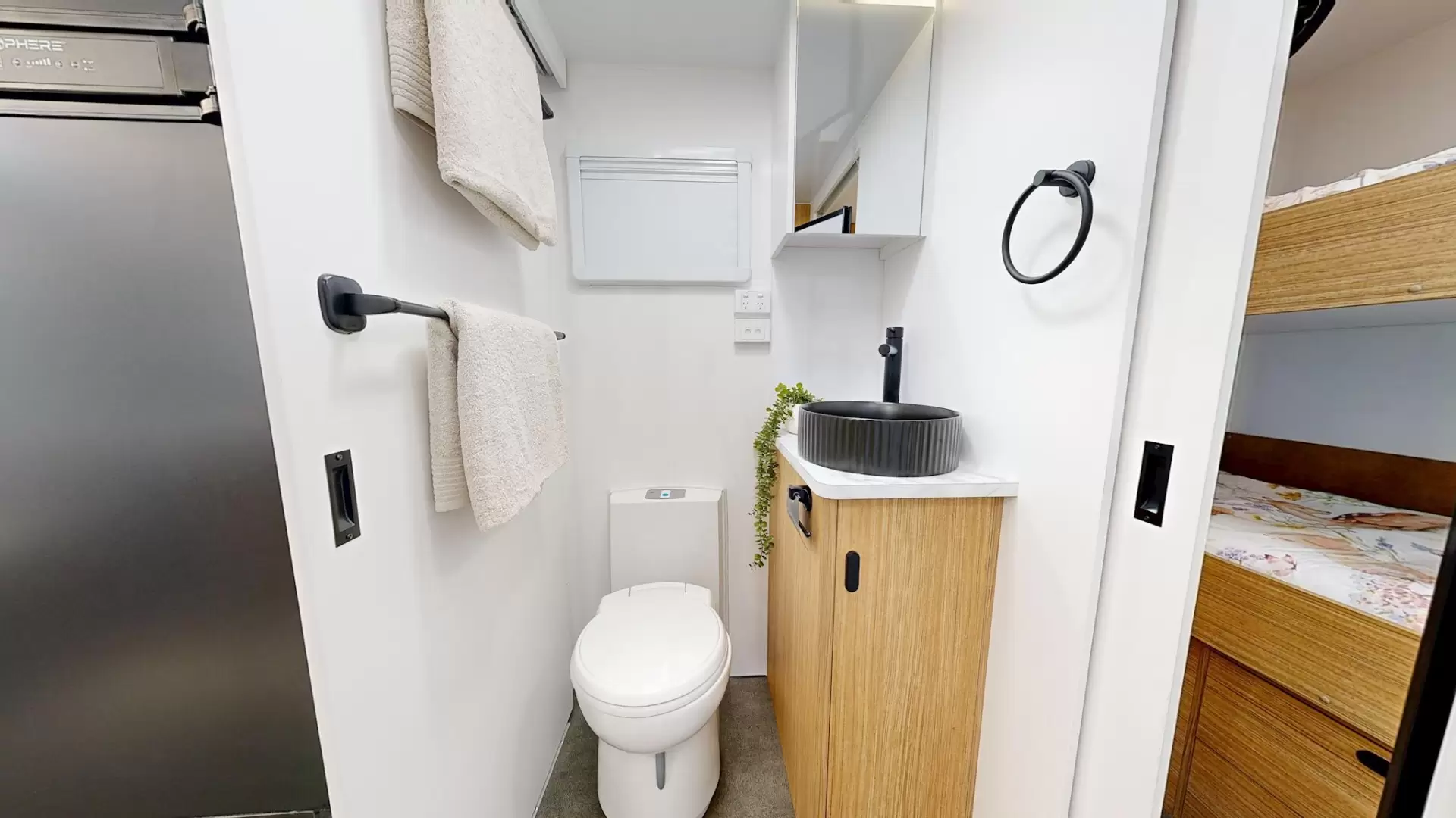 NEW 2026 OZVENTURE CARAVANS OV COMPOSITE