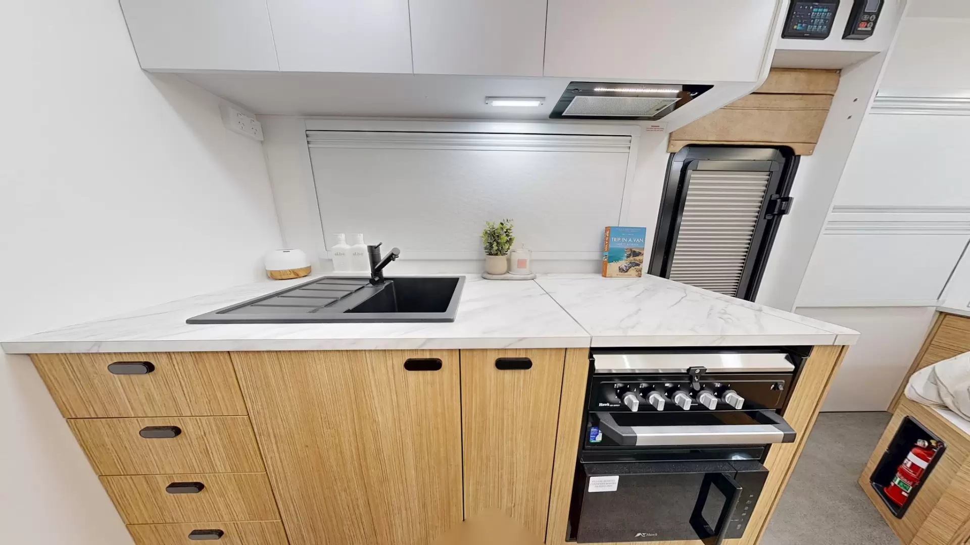 NEW 2026 OZVENTURE CARAVANS OV COMPOSITE