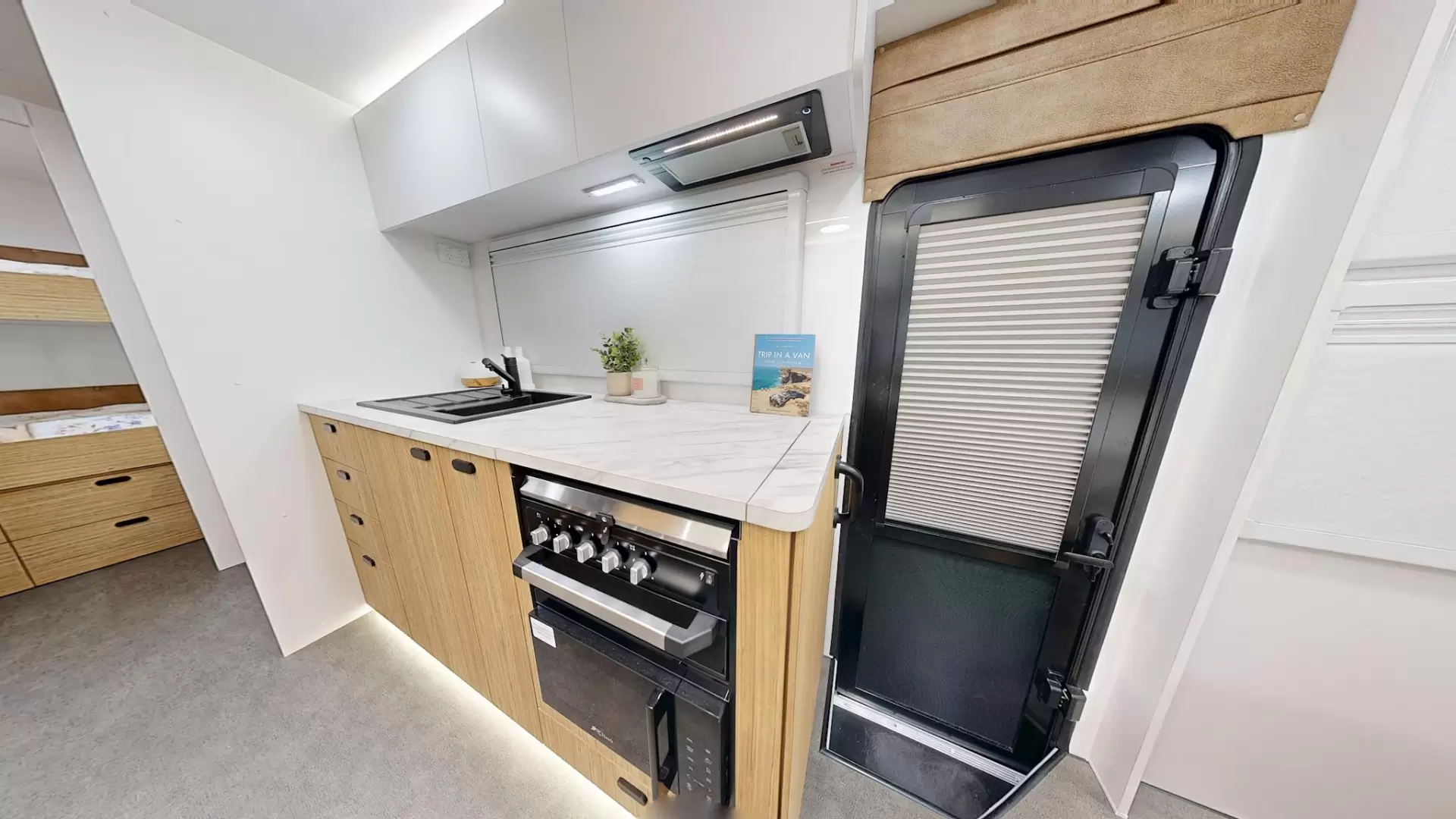NEW 2026 OZVENTURE CARAVANS OV COMPOSITE