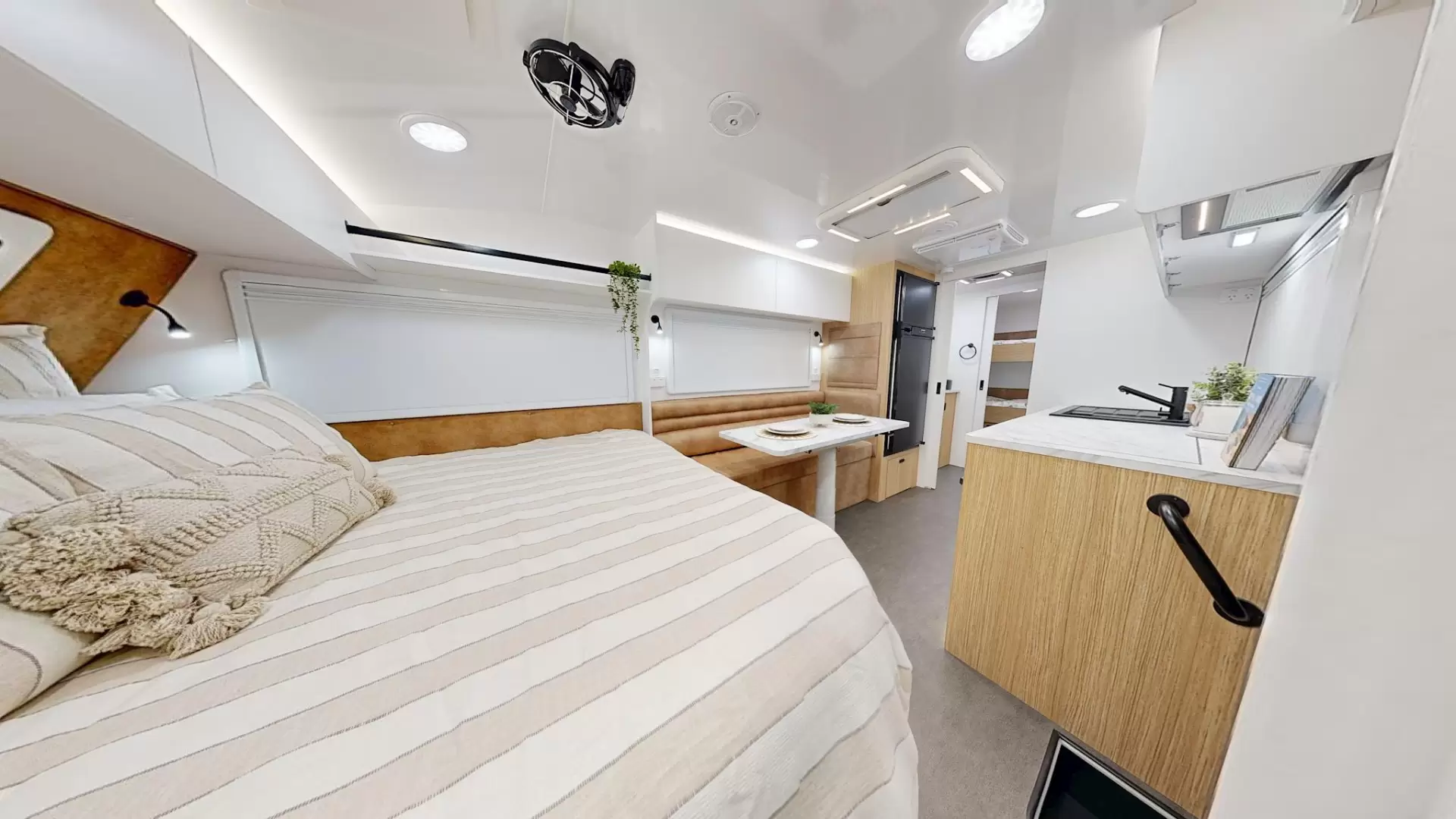 NEW 2026 OZVENTURE CARAVANS OV COMPOSITE