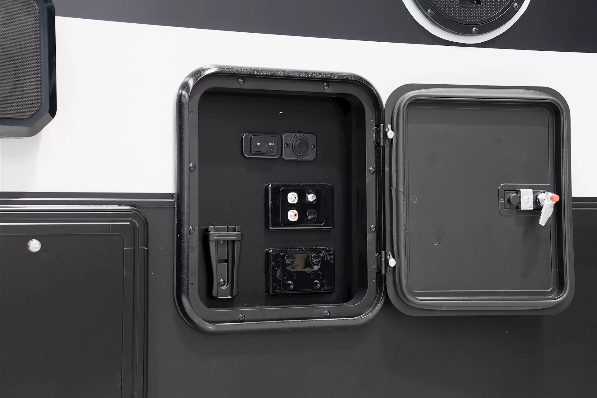NEW 2026 OZVENTURE CARAVANS OV COMPOSITE