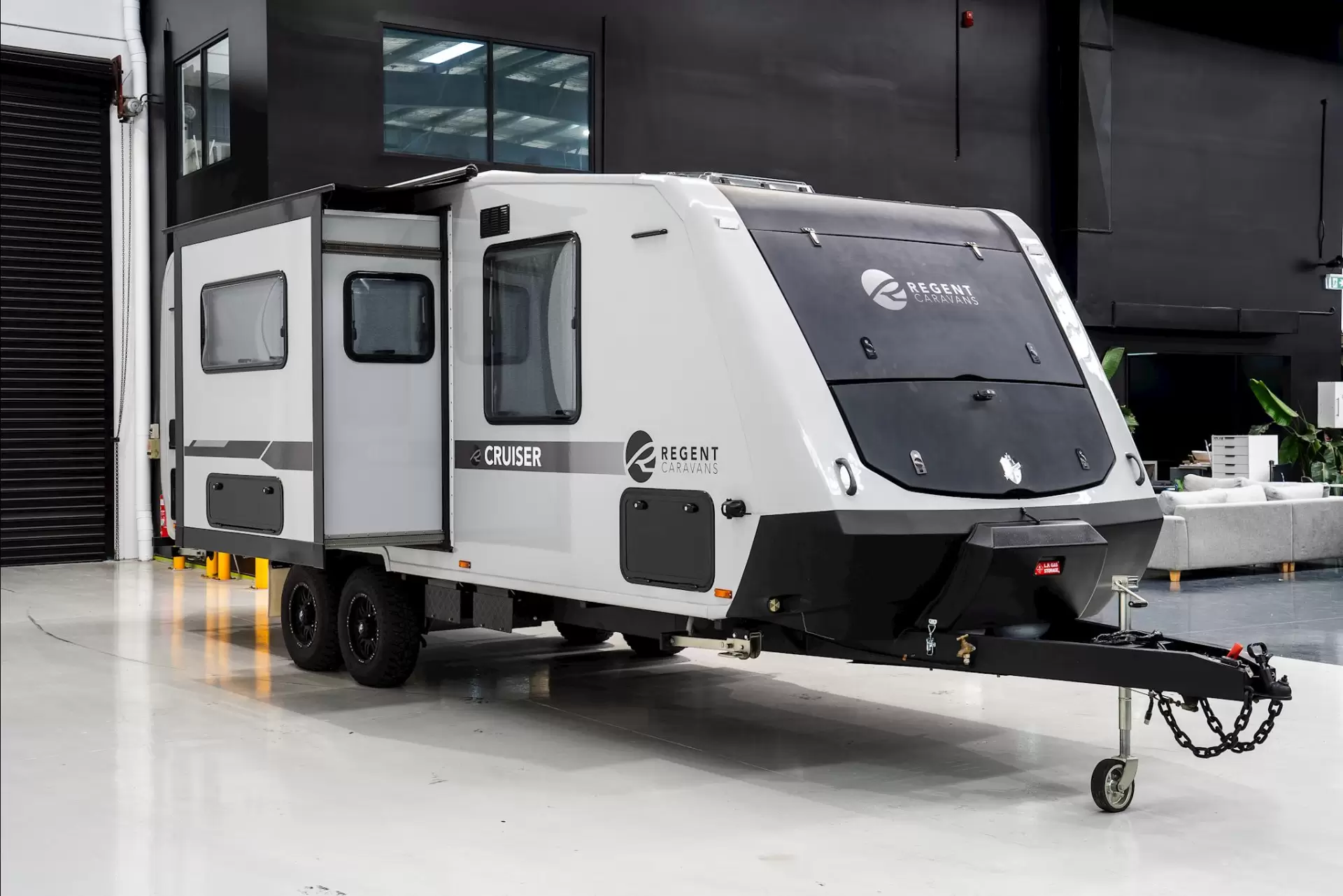 USED 2023 REGENT CRUISER
