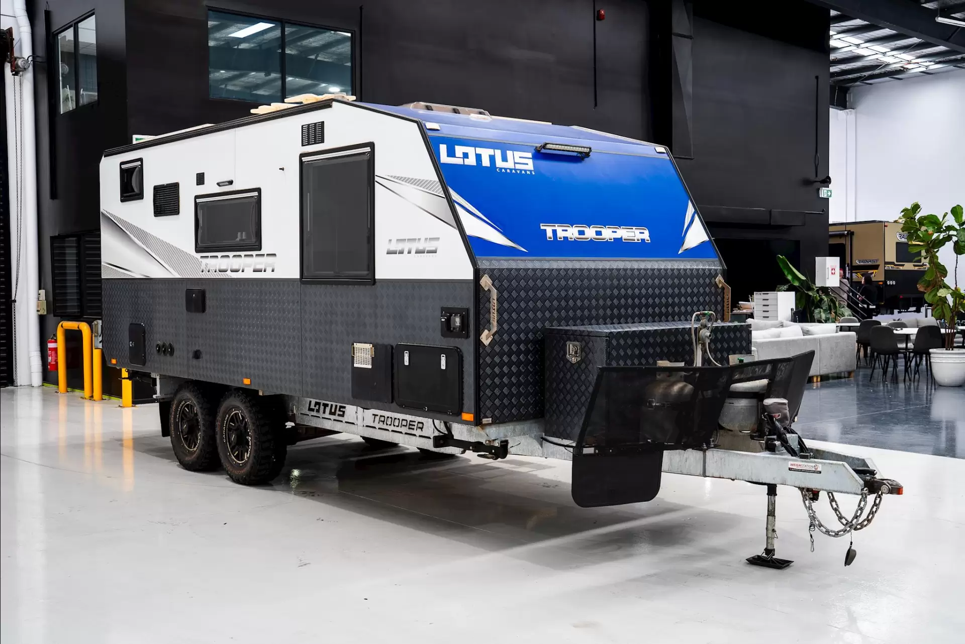 USED 2019 LOTUS CARAVANS TROOPER