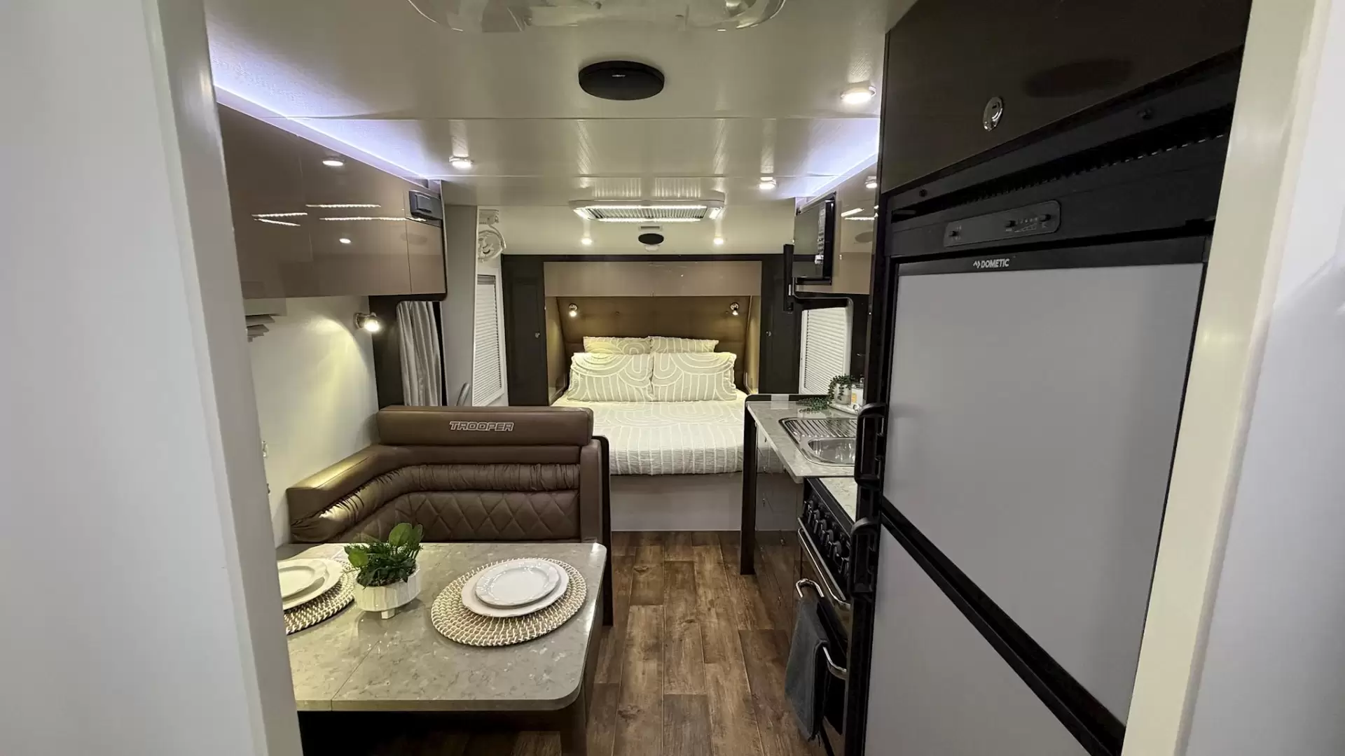 USED 2019 LOTUS CARAVANS TROOPER