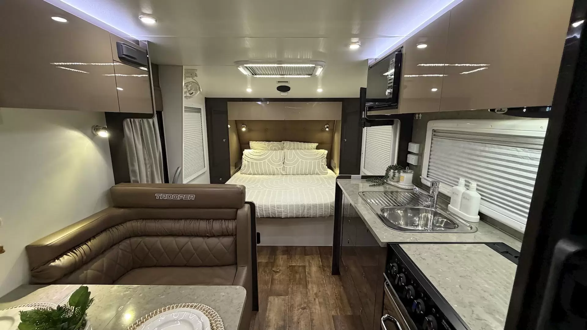 USED 2019 LOTUS CARAVANS TROOPER
