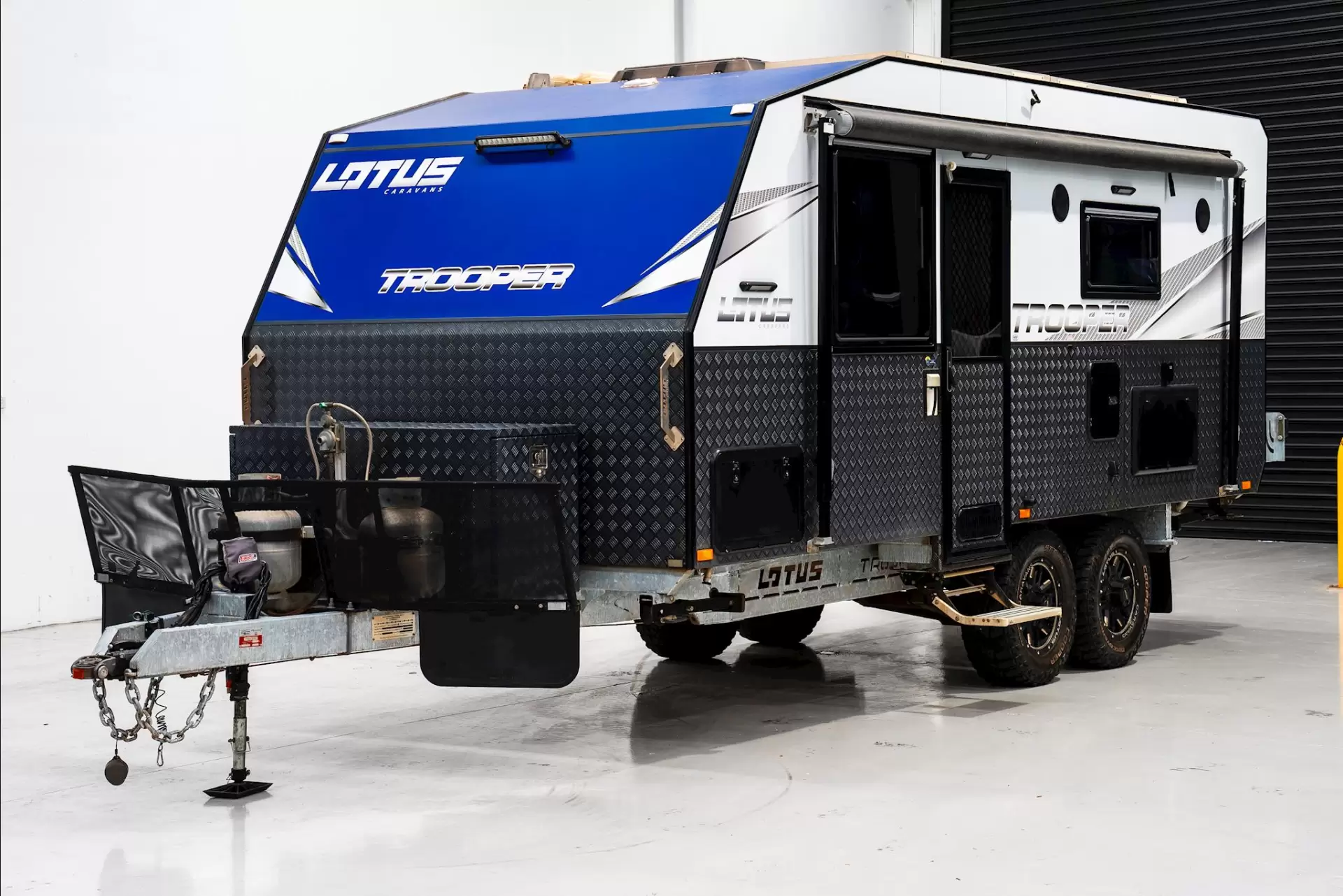 USED 2019 LOTUS CARAVANS TROOPER