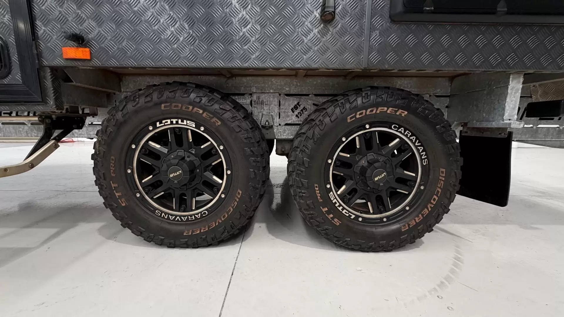 USED 2019 LOTUS CARAVANS TROOPER