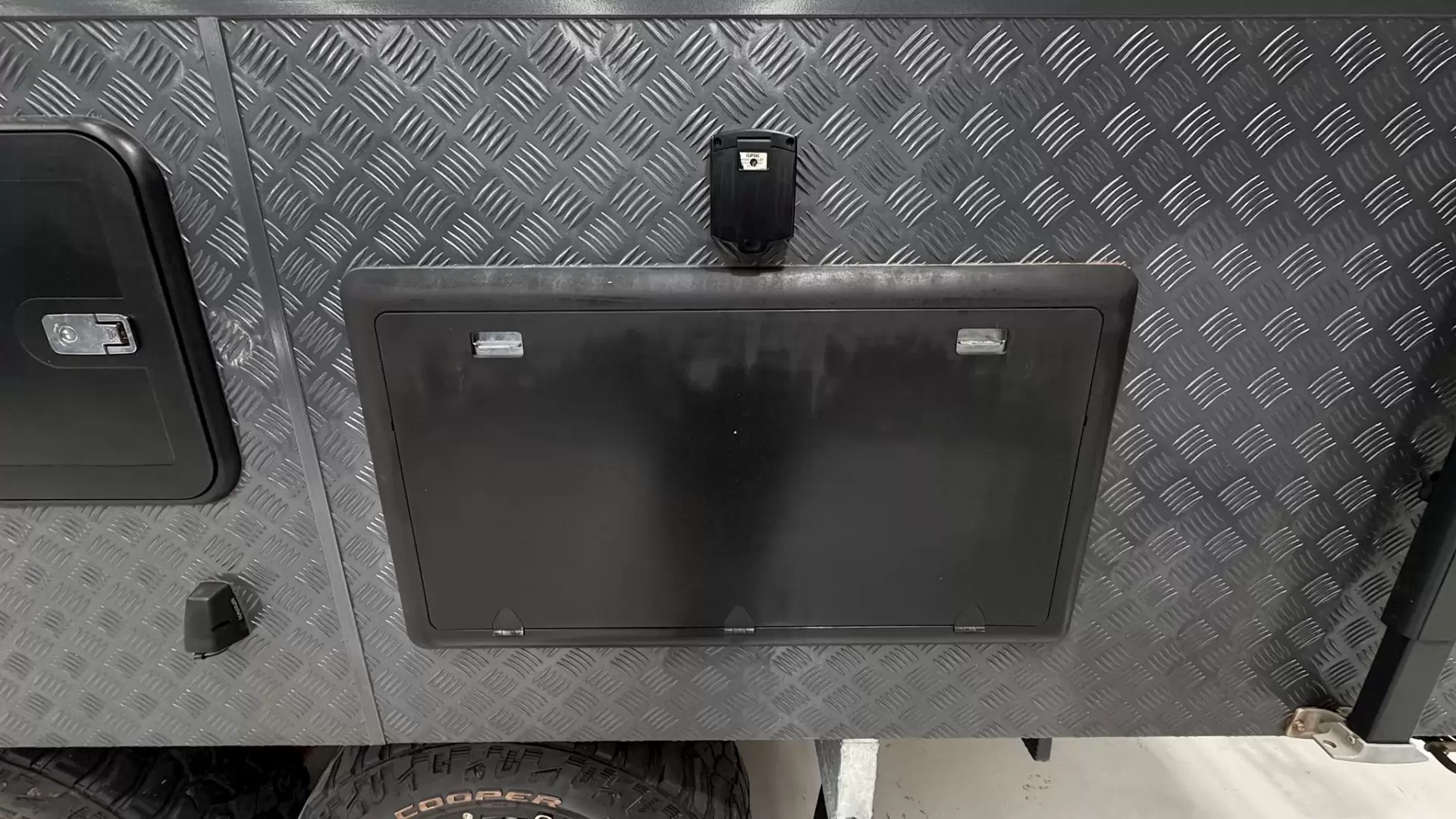USED 2019 LOTUS CARAVANS TROOPER