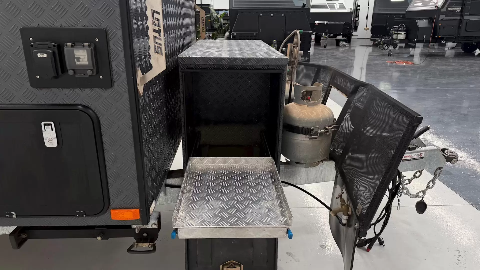 USED 2019 LOTUS CARAVANS TROOPER