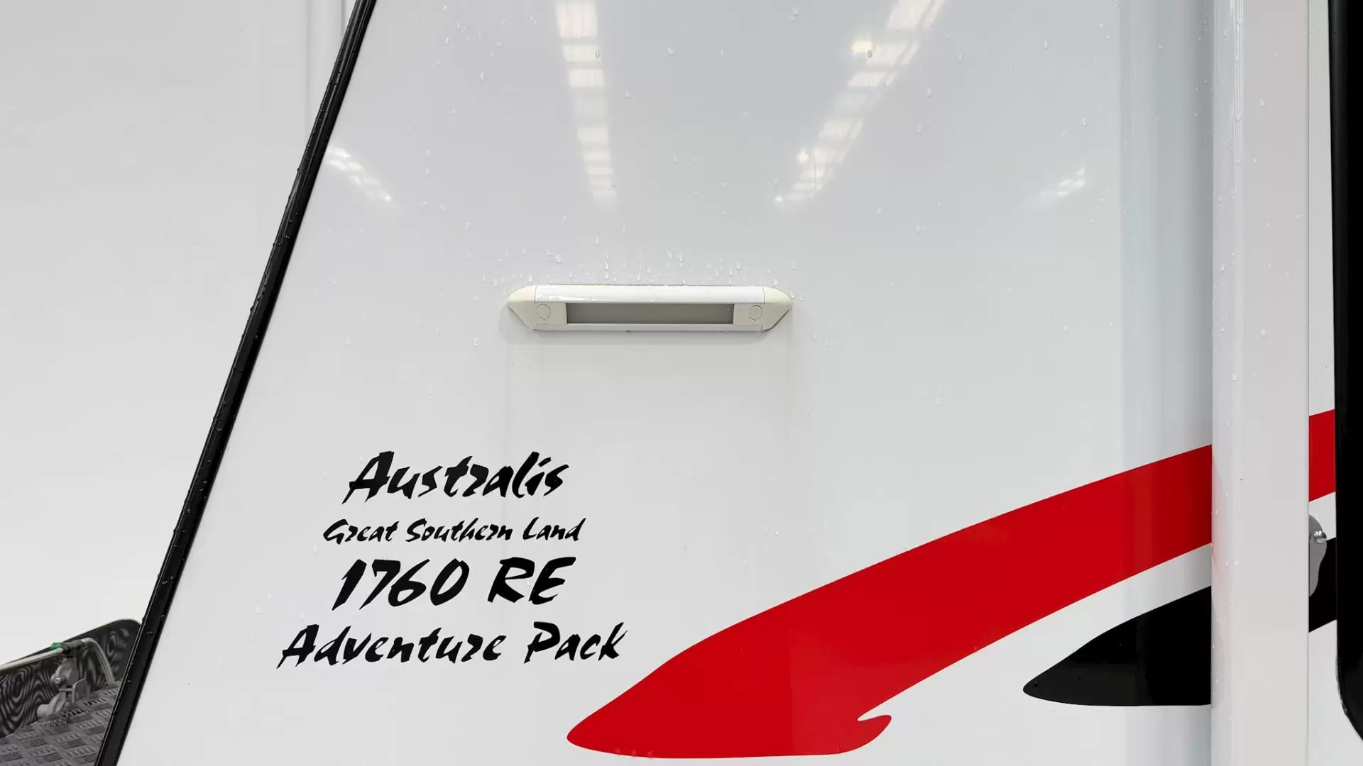 USED 2019 GOLDSTREAM AUSTRALIS SERIES