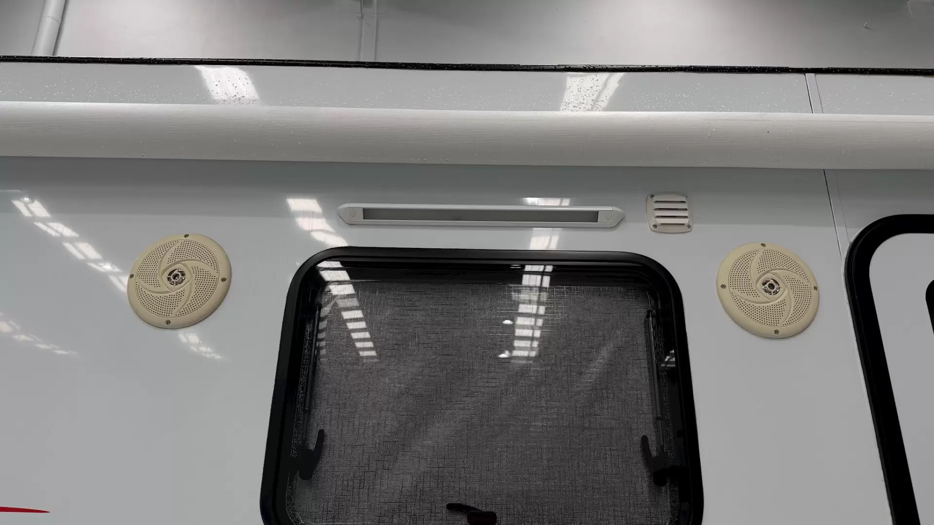 USED 2019 GOLDSTREAM AUSTRALIS SERIES
