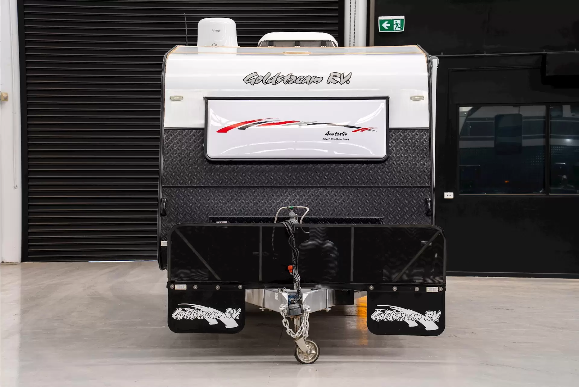 USED 2019 GOLDSTREAM AUSTRALIS SERIES