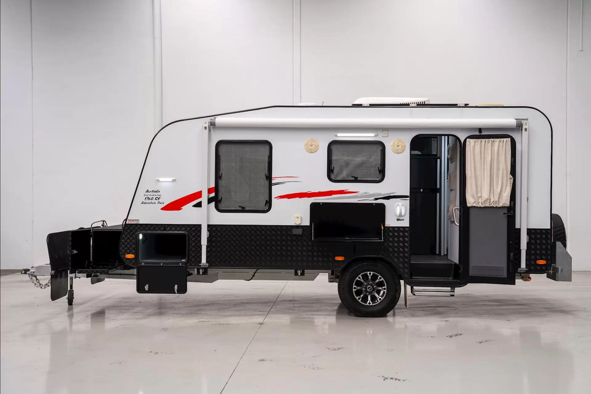 USED 2019 GOLDSTREAM AUSTRALIS SERIES