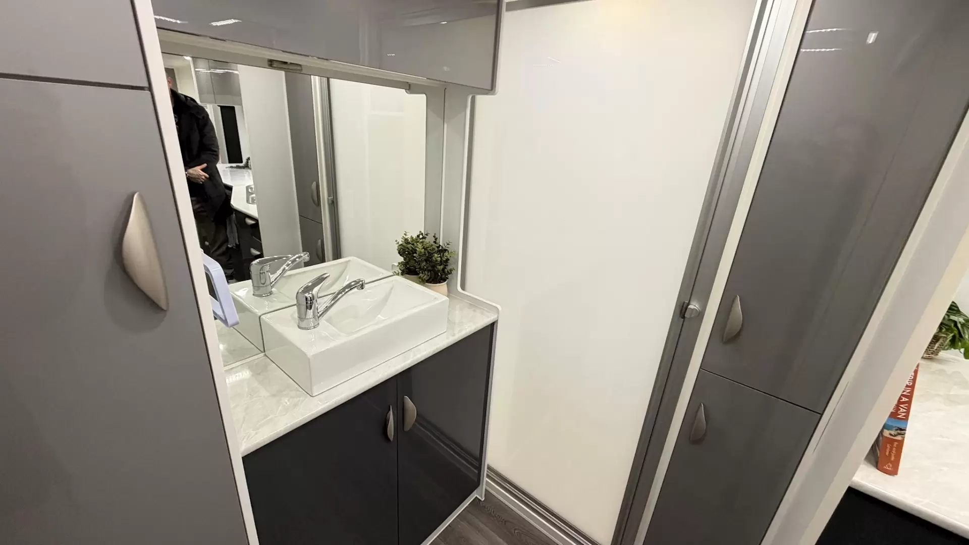 USED 2023 NEXTGEN SE206