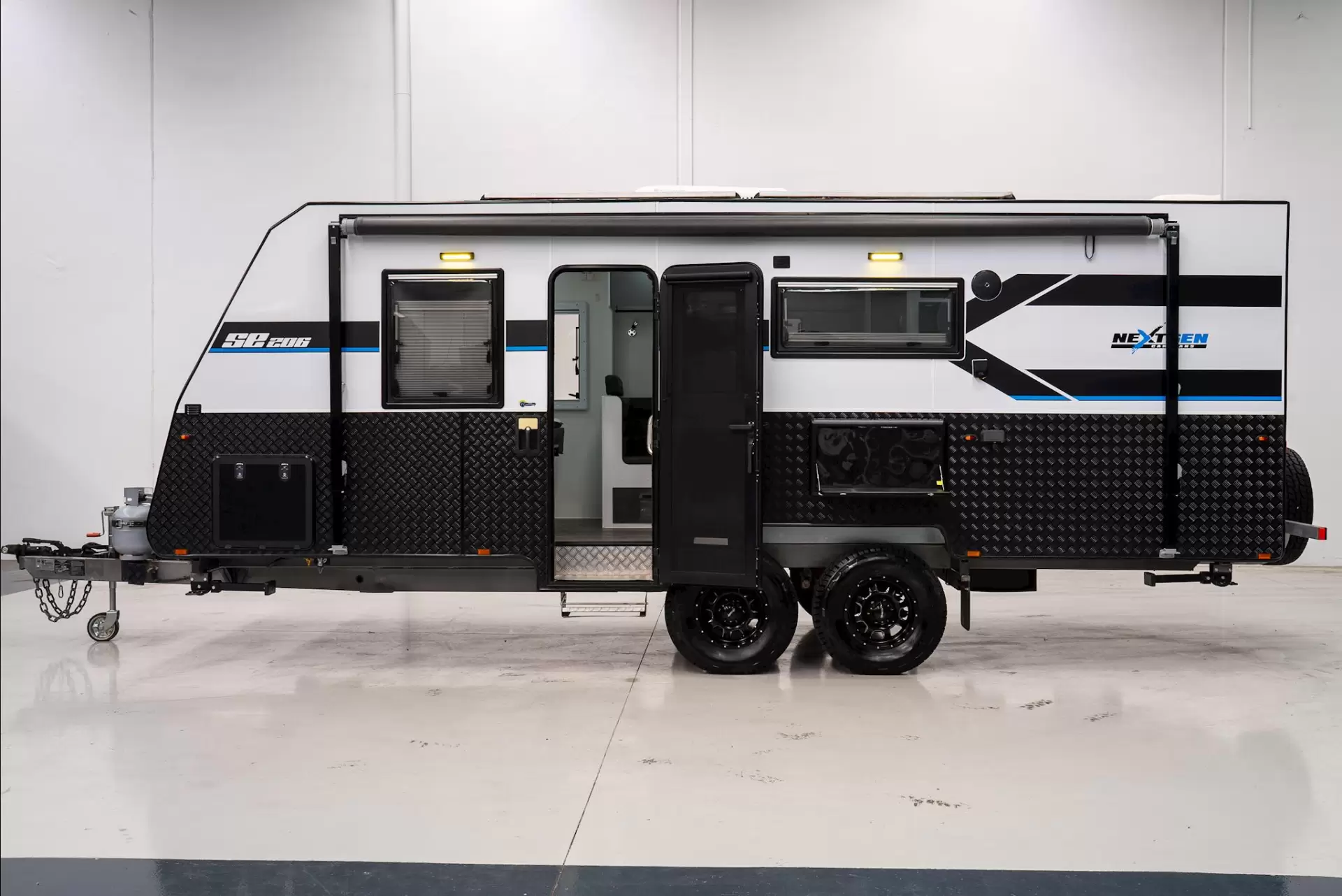 USED 2023 NEXTGEN SE206