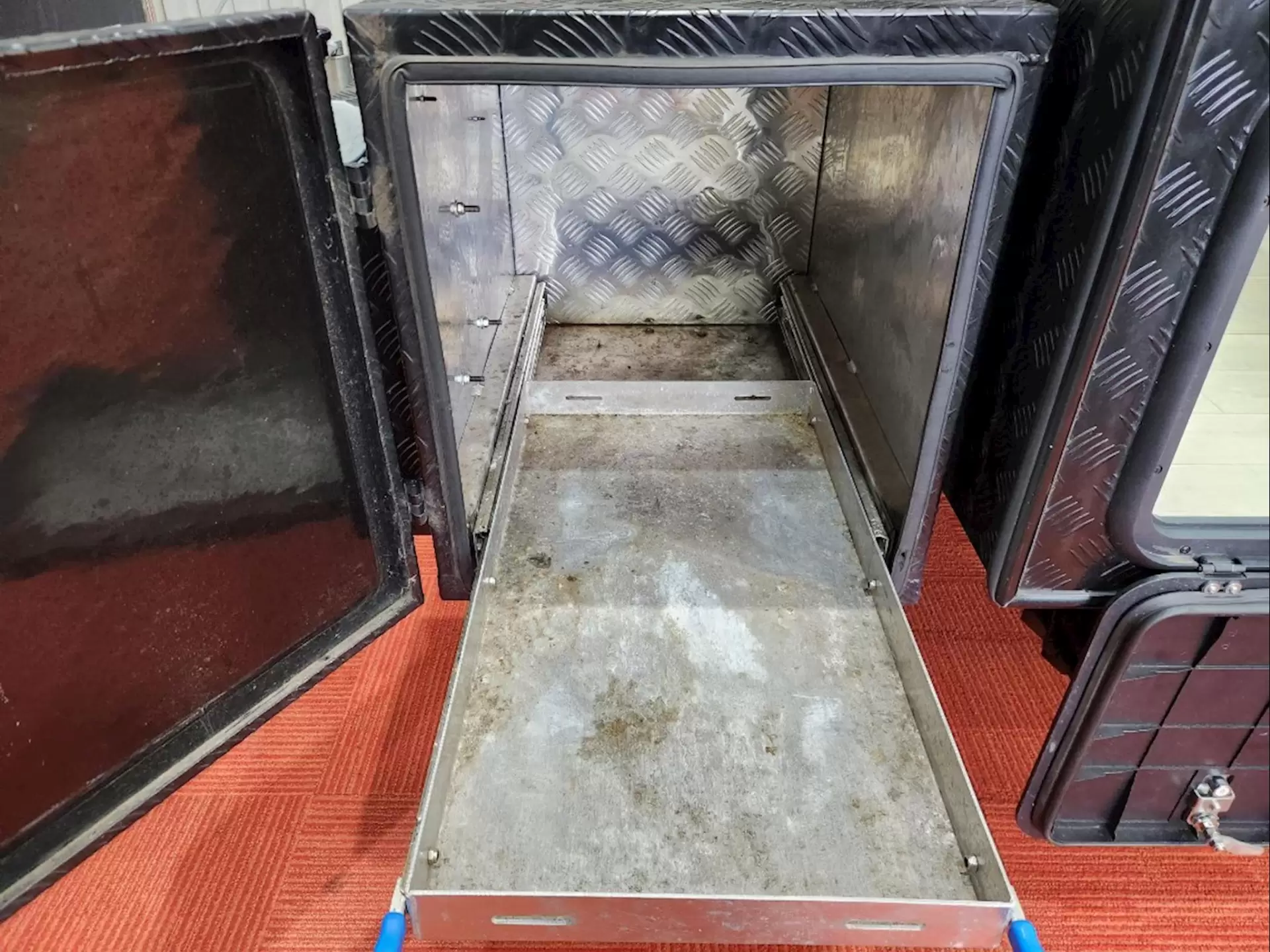 USED 2022 VILLA CARAVANS ESCAPE SE