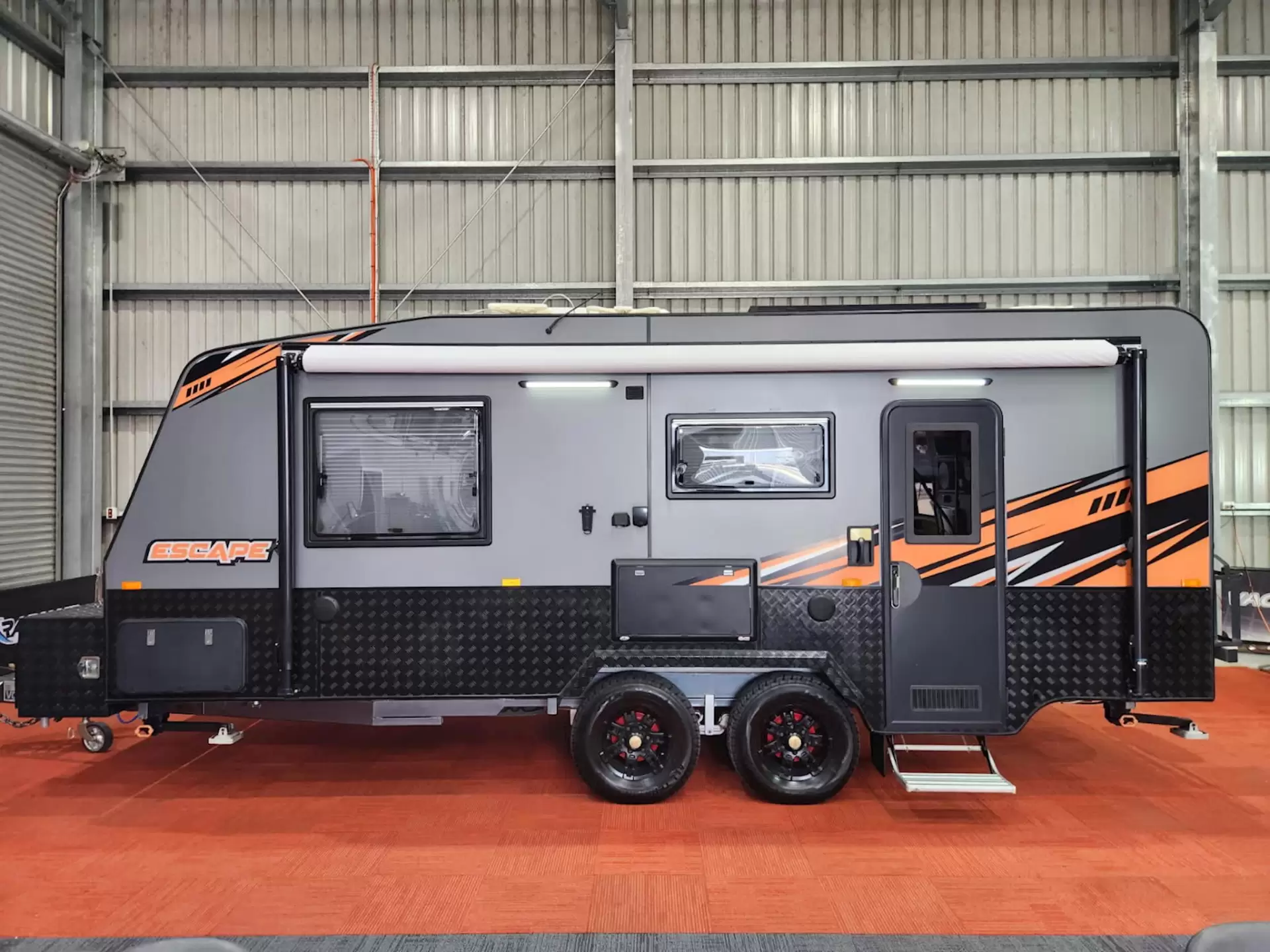 USED 2022 VILLA CARAVANS ESCAPE SE