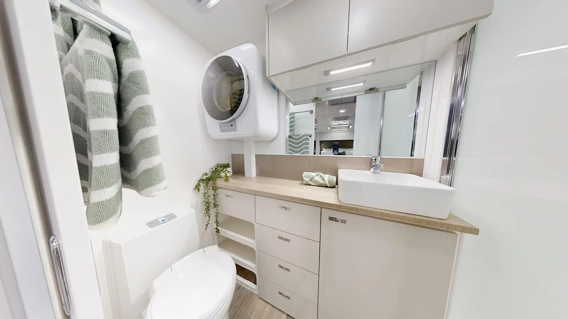 NEW 2025 ESSENTIAL CARAVANS RANGER