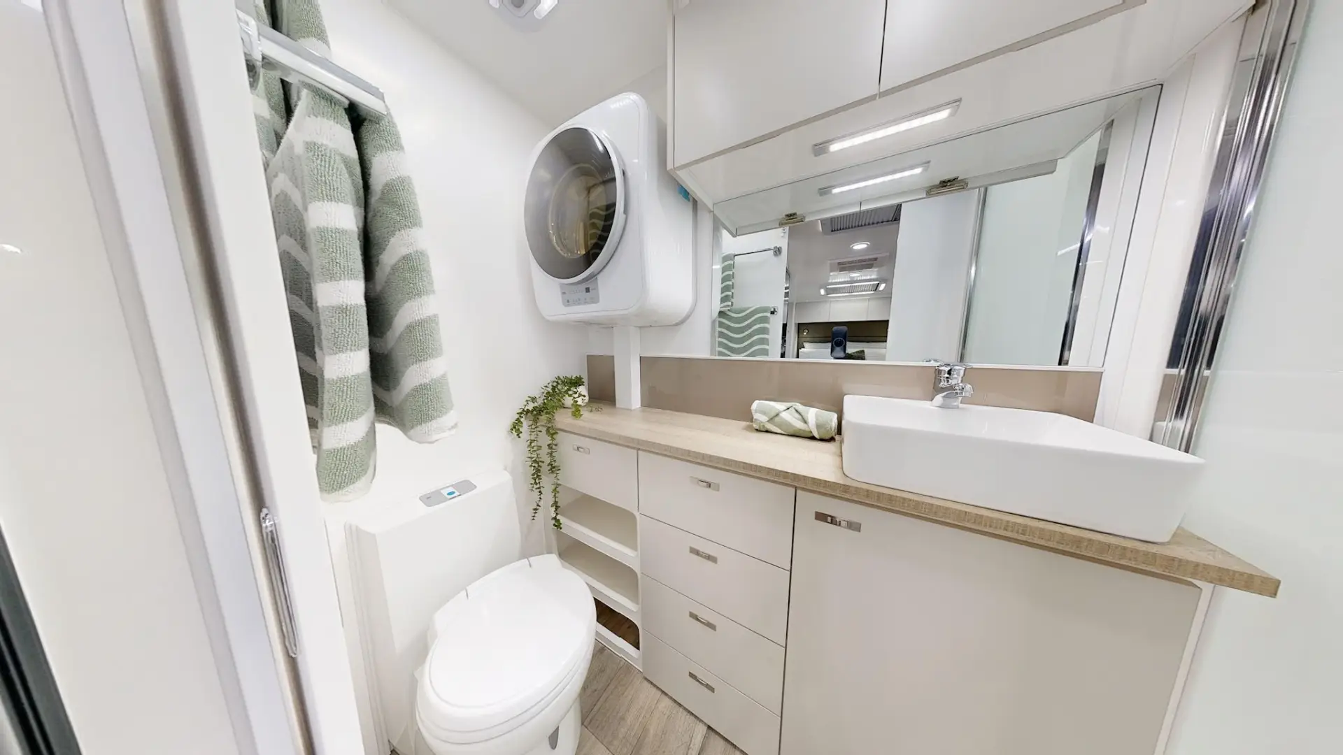 NEW 2025 ESSENTIAL CARAVANS RANGER
