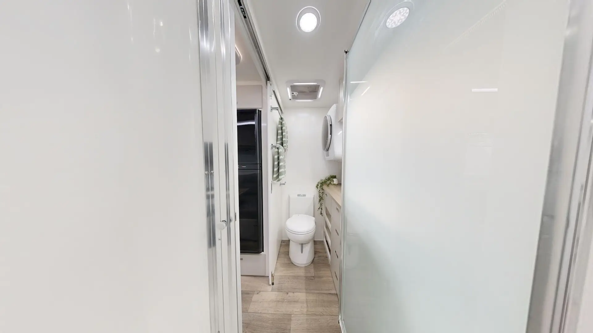 NEW 2025 ESSENTIAL CARAVANS RANGER