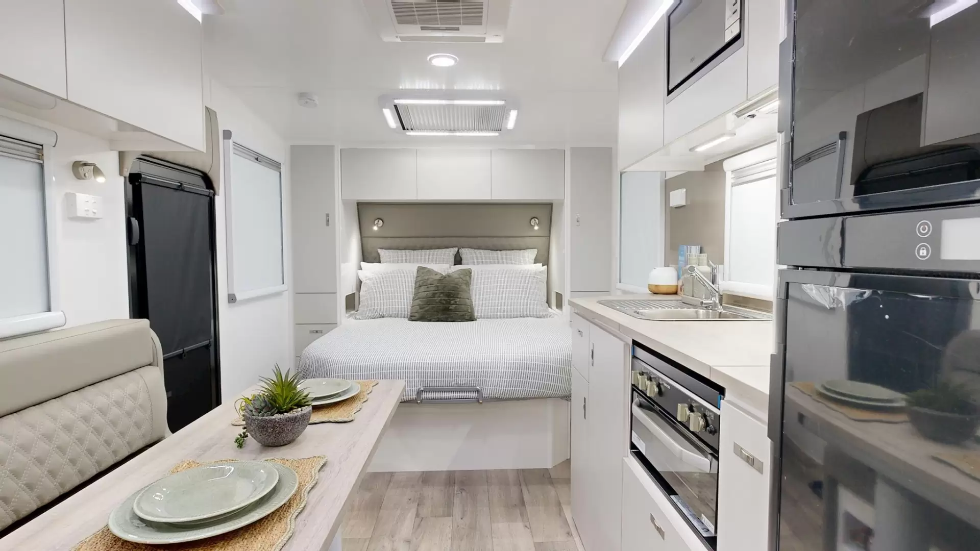 NEW 2025 ESSENTIAL CARAVANS RANGER