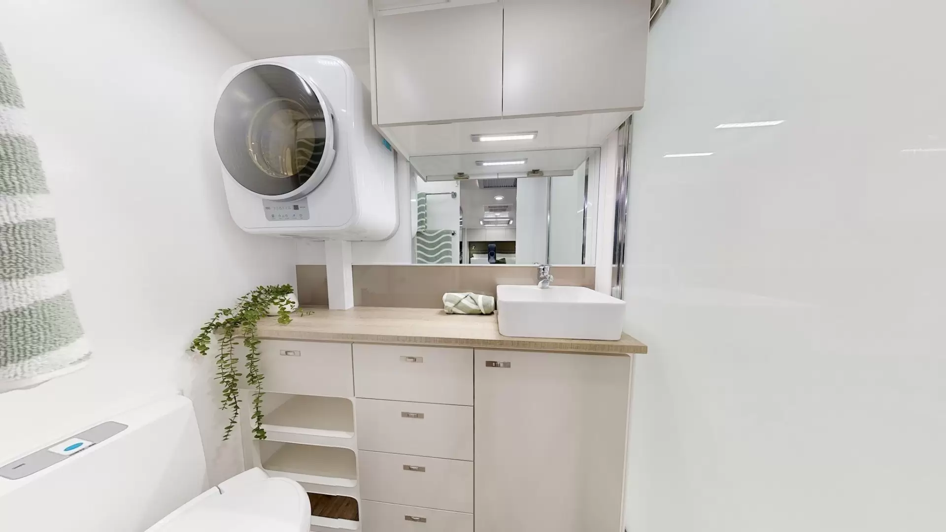 NEW 2025 ESSENTIAL CARAVANS RANGER