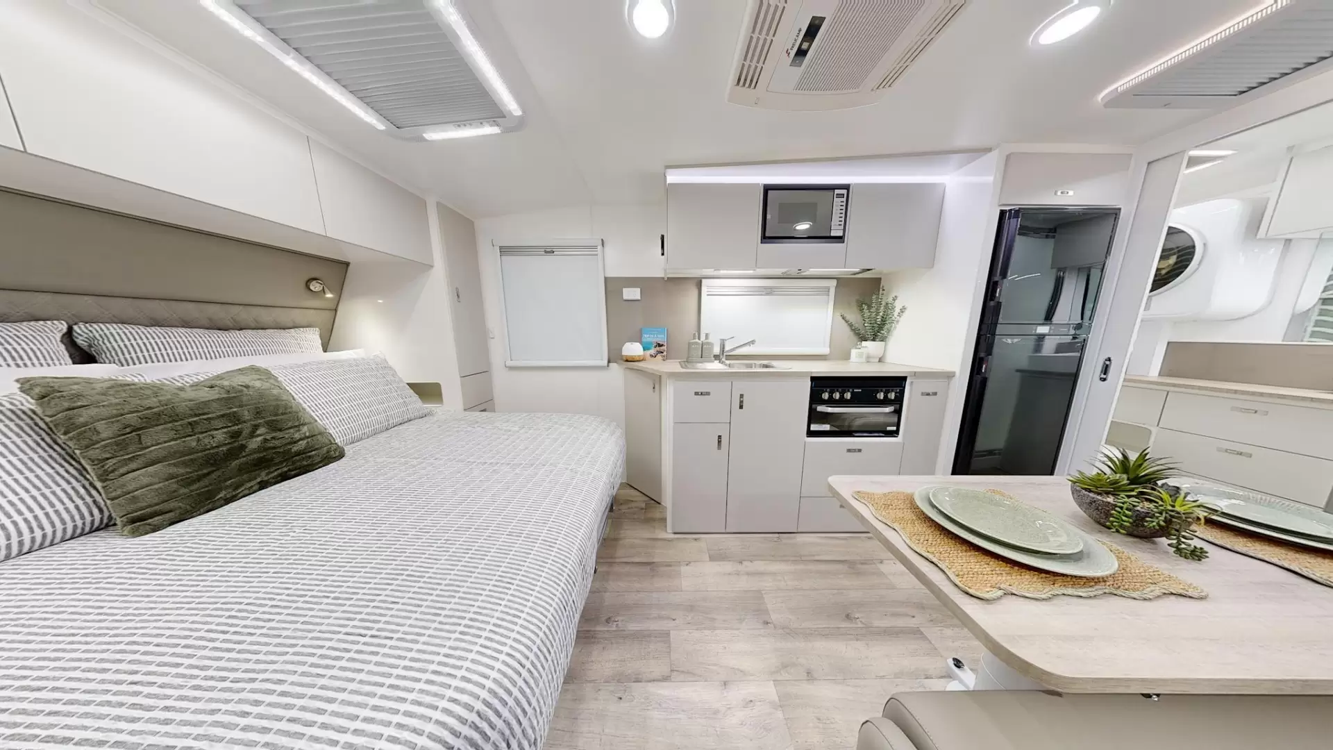 NEW 2025 ESSENTIAL CARAVANS RANGER