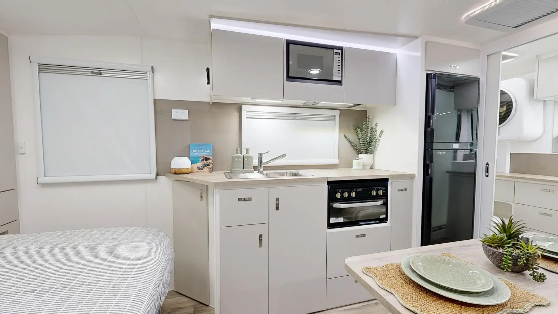 NEW 2025 ESSENTIAL CARAVANS RANGER