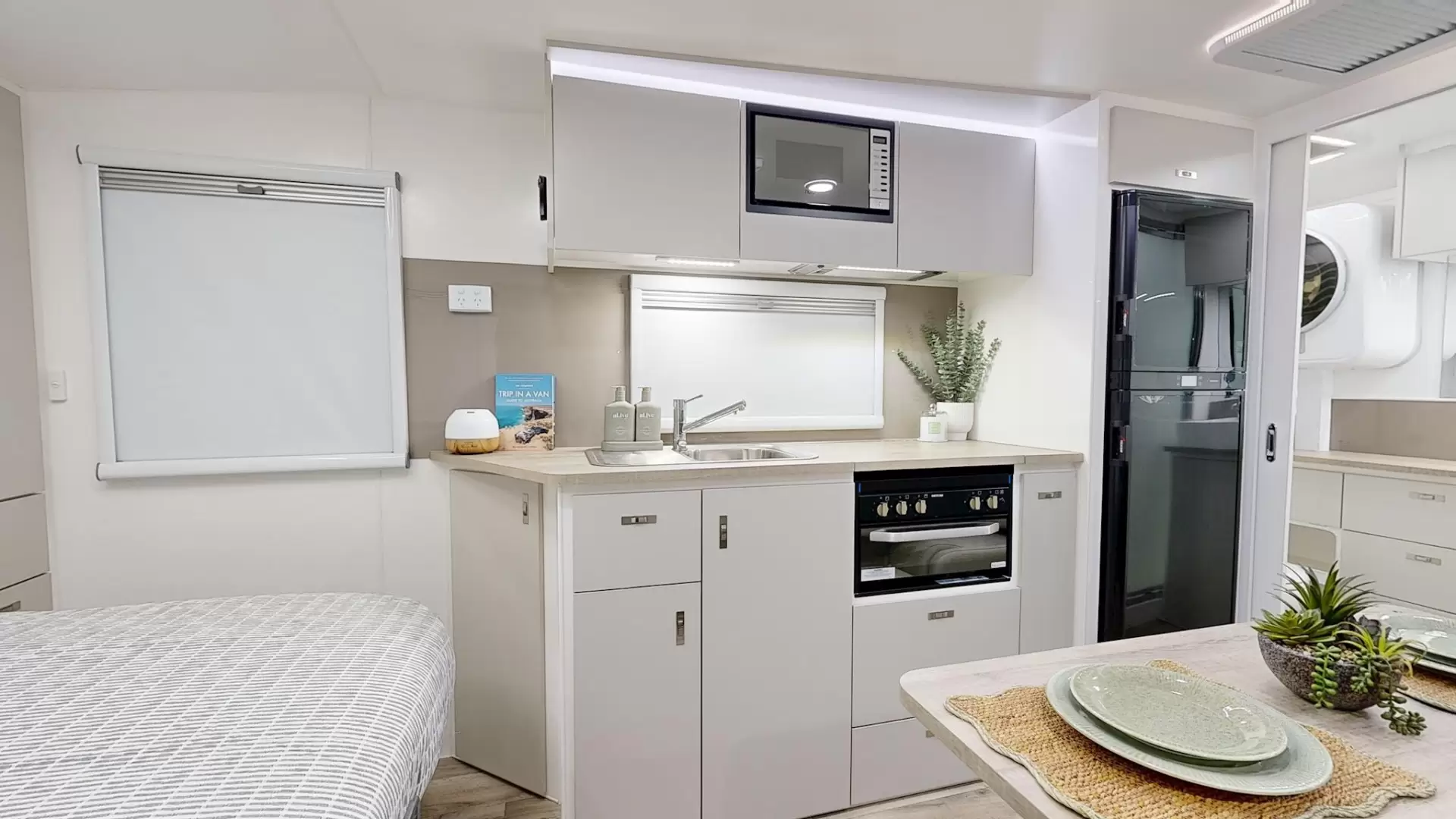 NEW 2025 ESSENTIAL CARAVANS RANGER