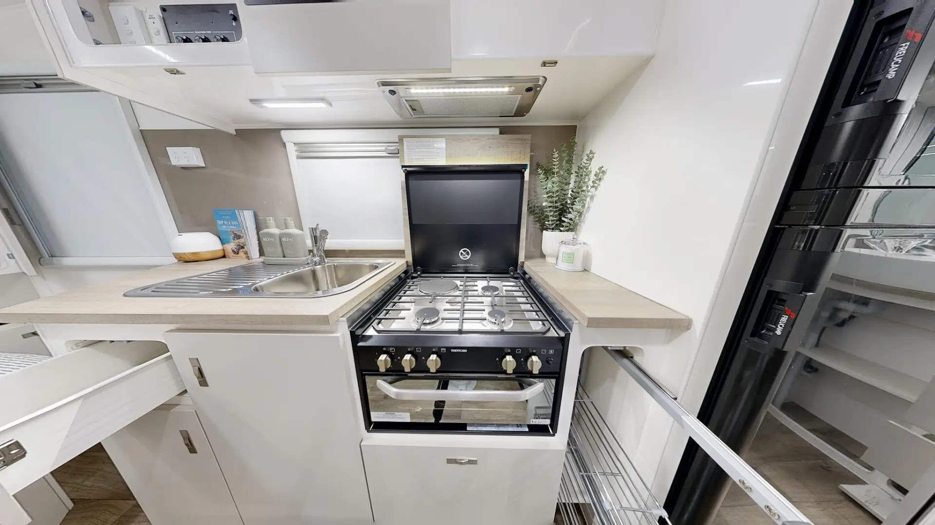 NEW 2025 ESSENTIAL CARAVANS RANGER