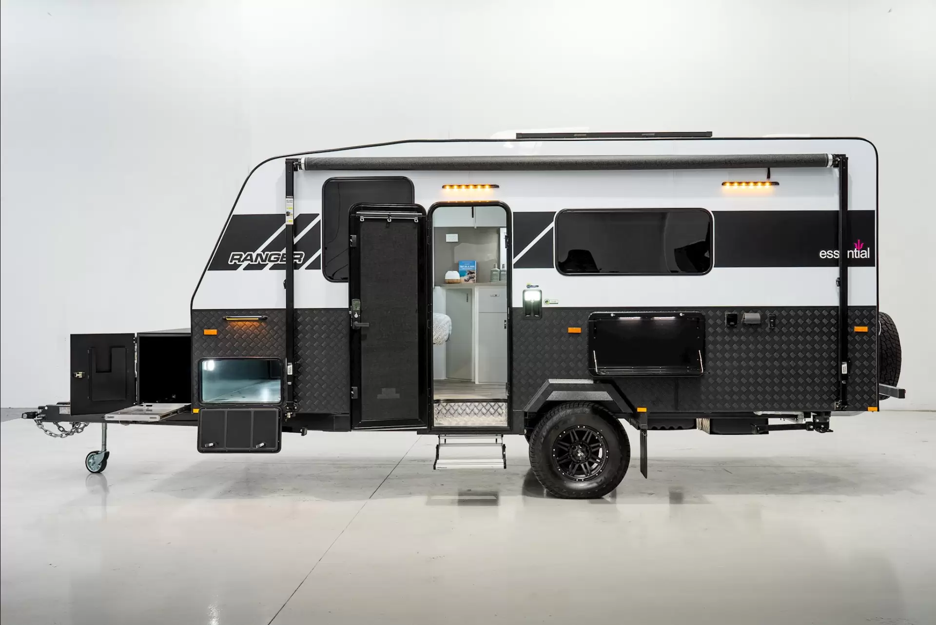 NEW 2025 ESSENTIAL CARAVANS RANGER