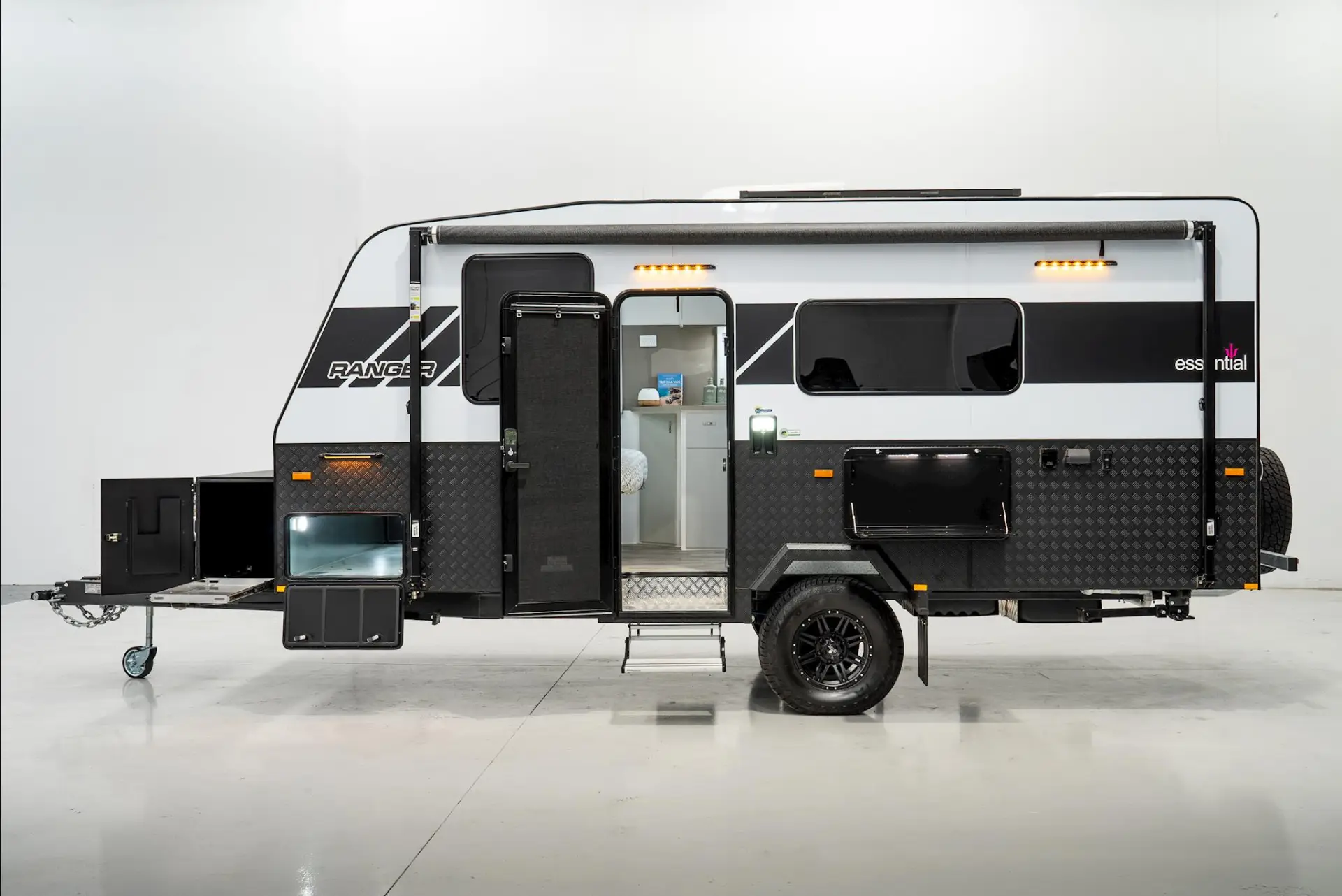 NEW 2025 ESSENTIAL CARAVANS RANGER