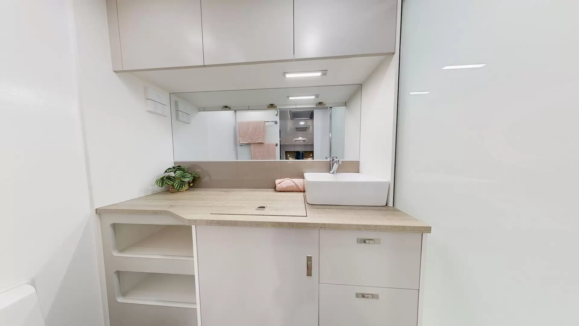 NEW 2025 ESSENTIAL CARAVANS A-CLASS